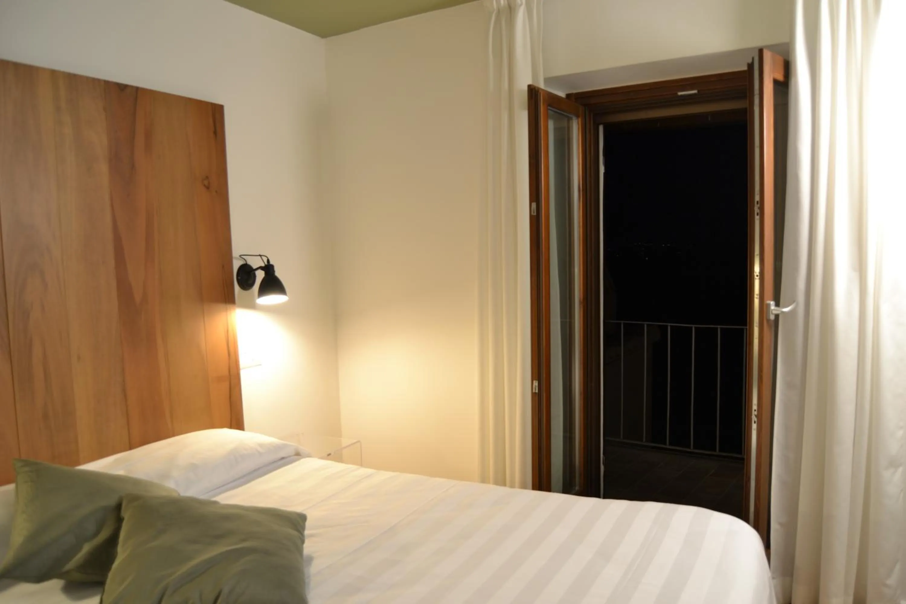 Photo of the whole room, Bed in Albergo Il Rientro