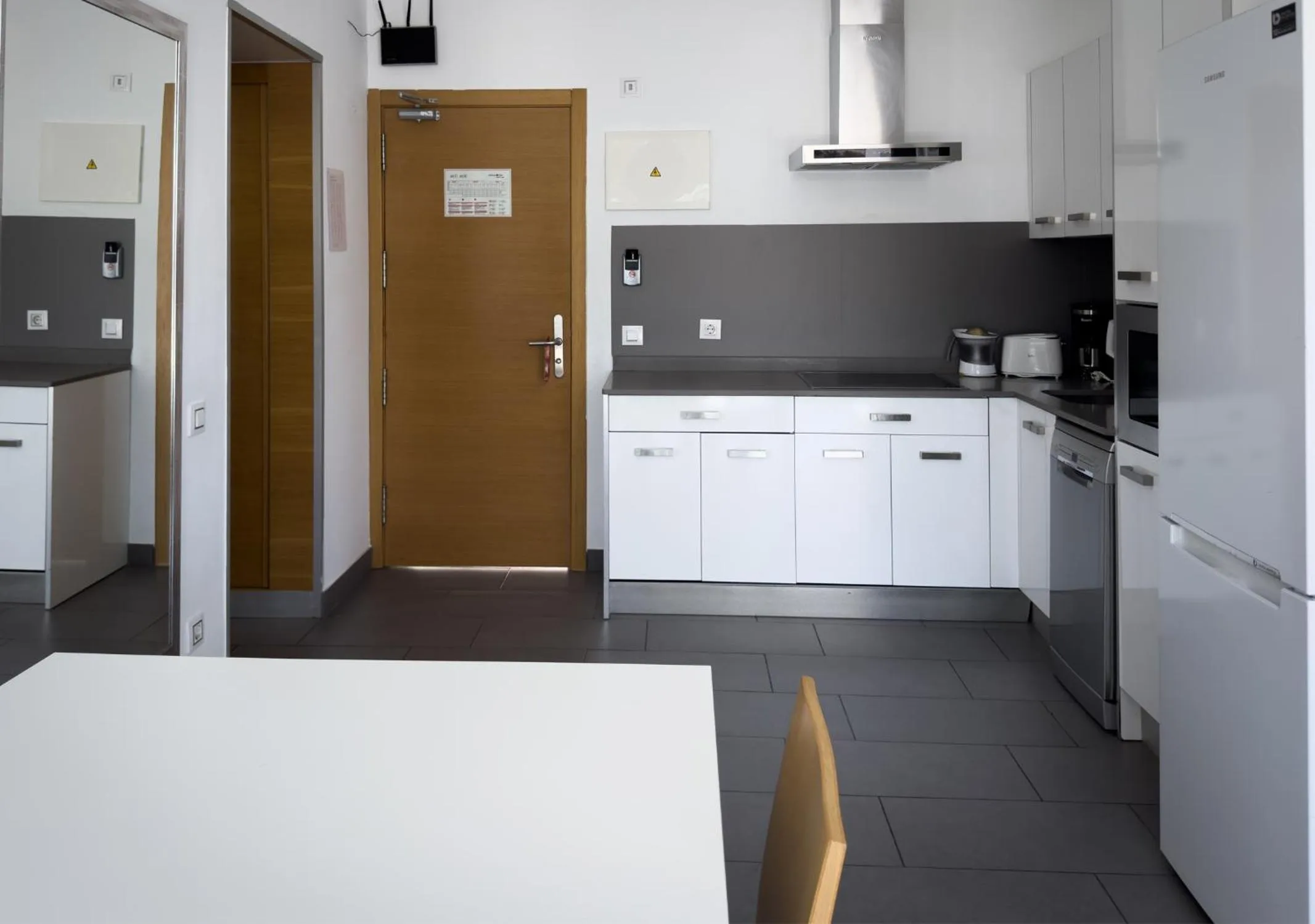 Kitchen or kitchenette in Holiday Club Puerto Calma