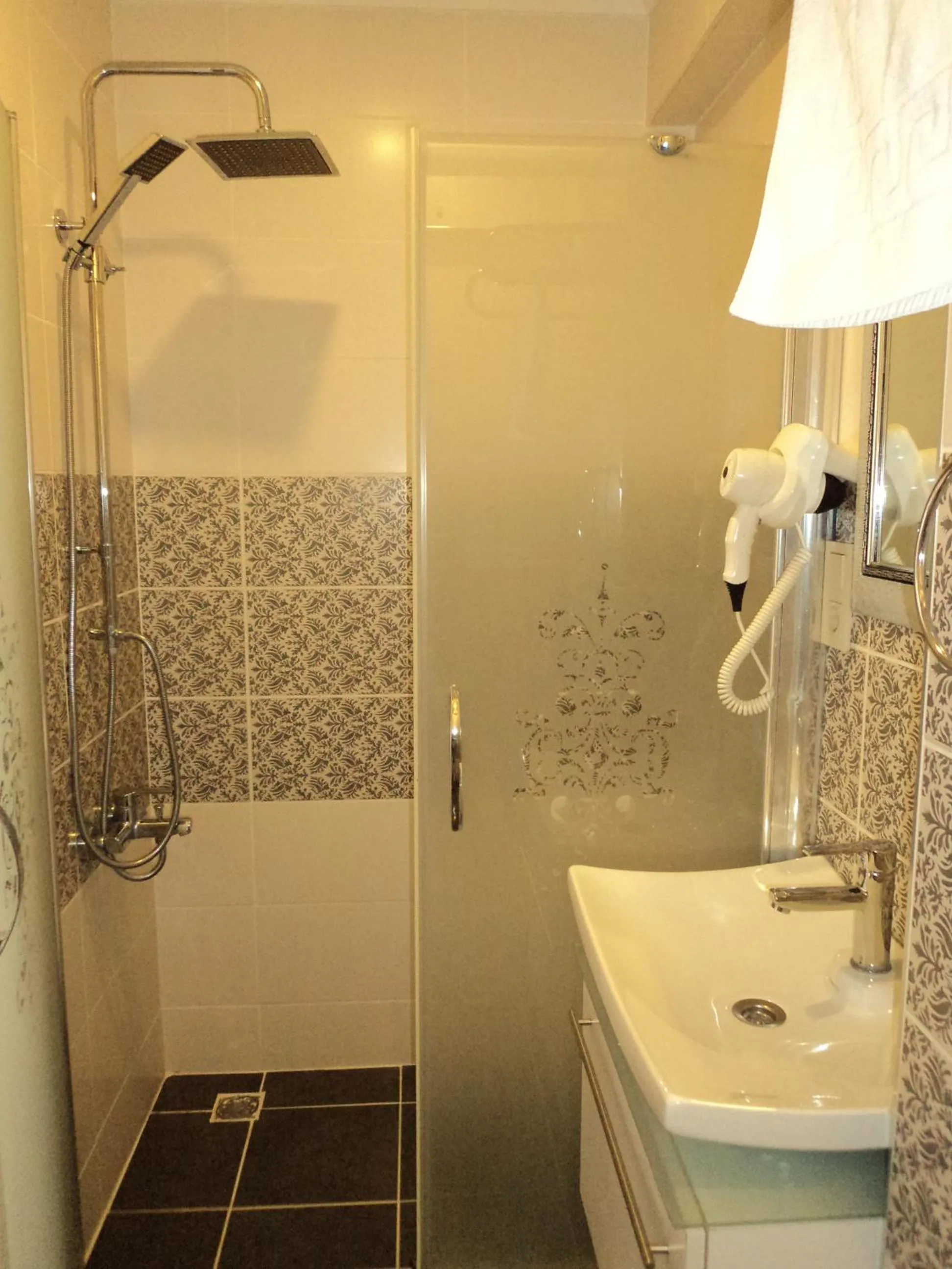 Bathroom in Terra Suites