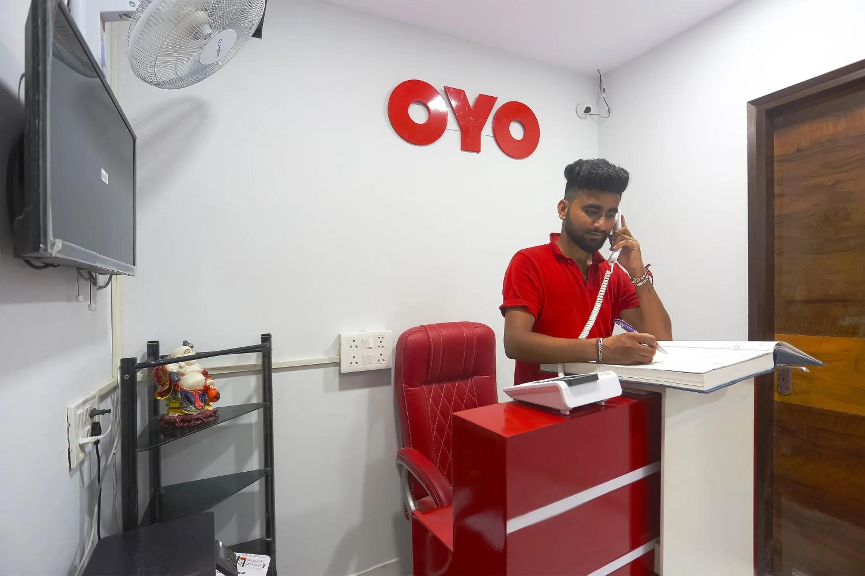 Lobby or reception in Hotel O Three Kings