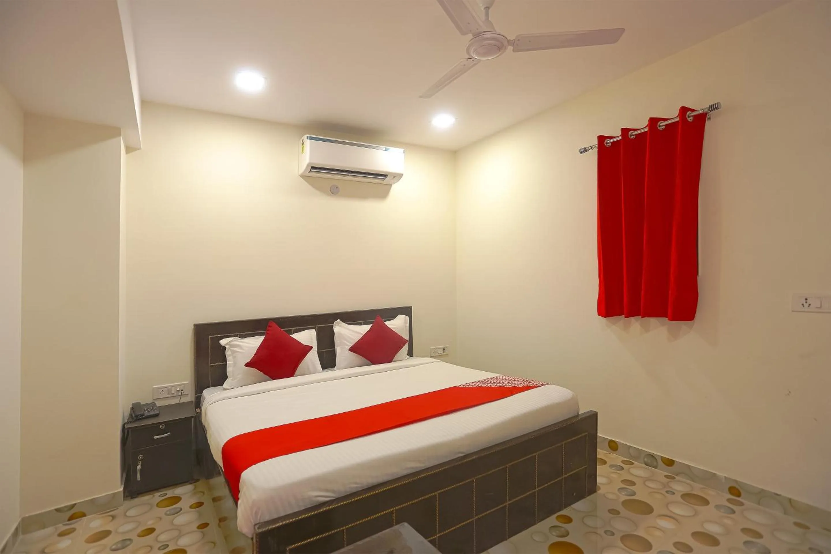 Bedroom, Bed in Hotel O Three Kings