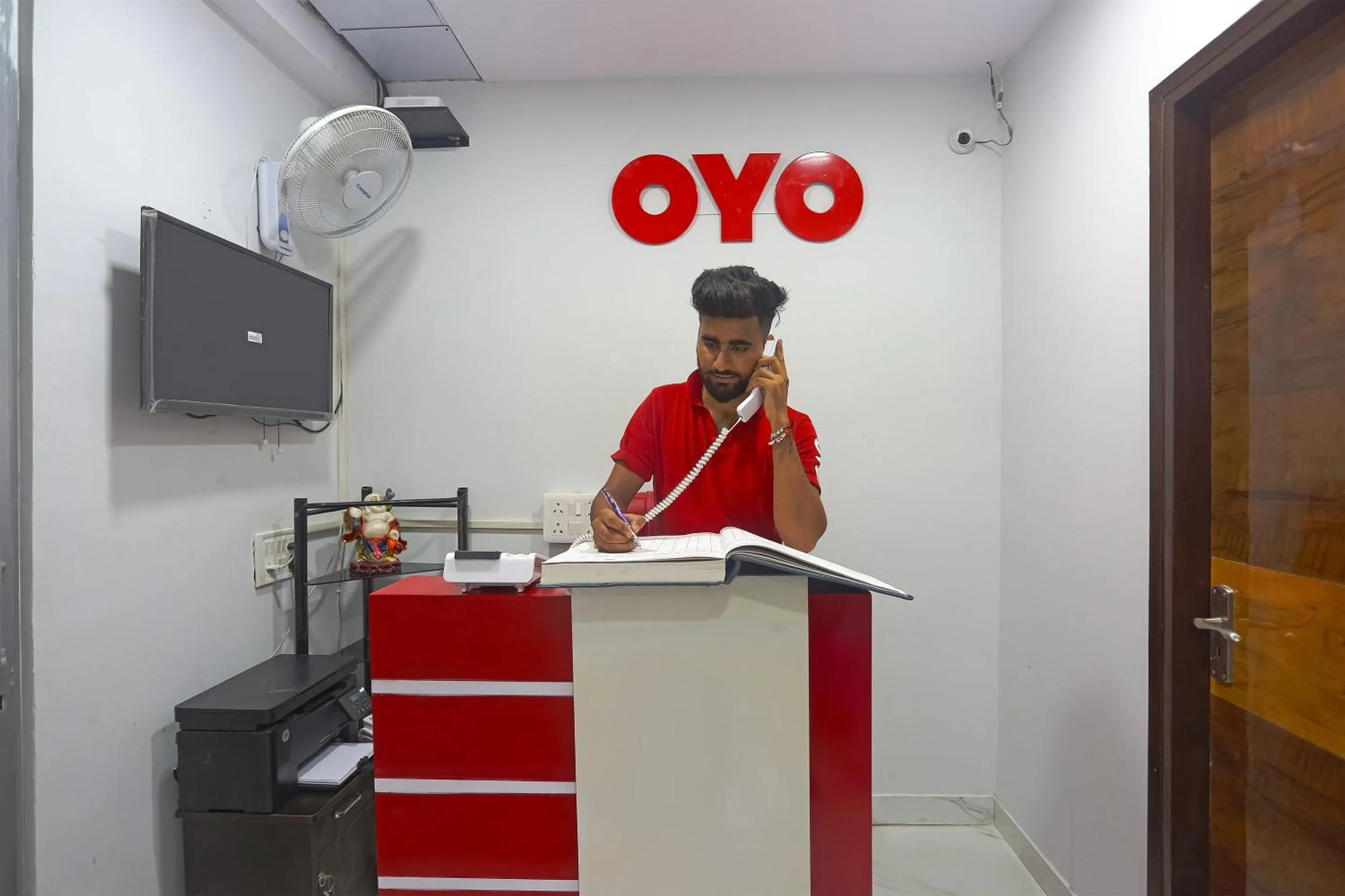 Lobby or reception in Hotel O Three Kings