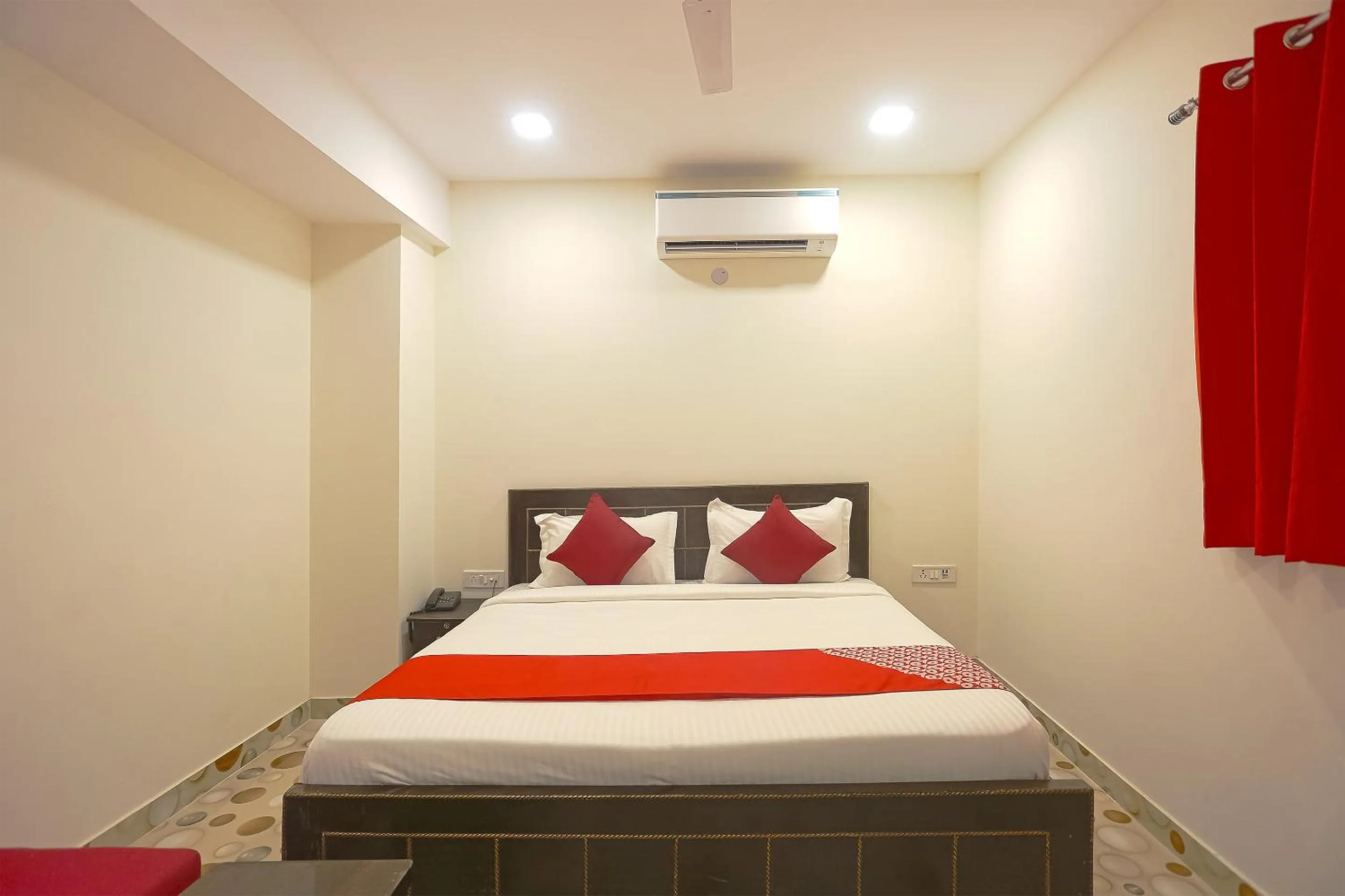 Bedroom, Bed in Hotel O Three Kings