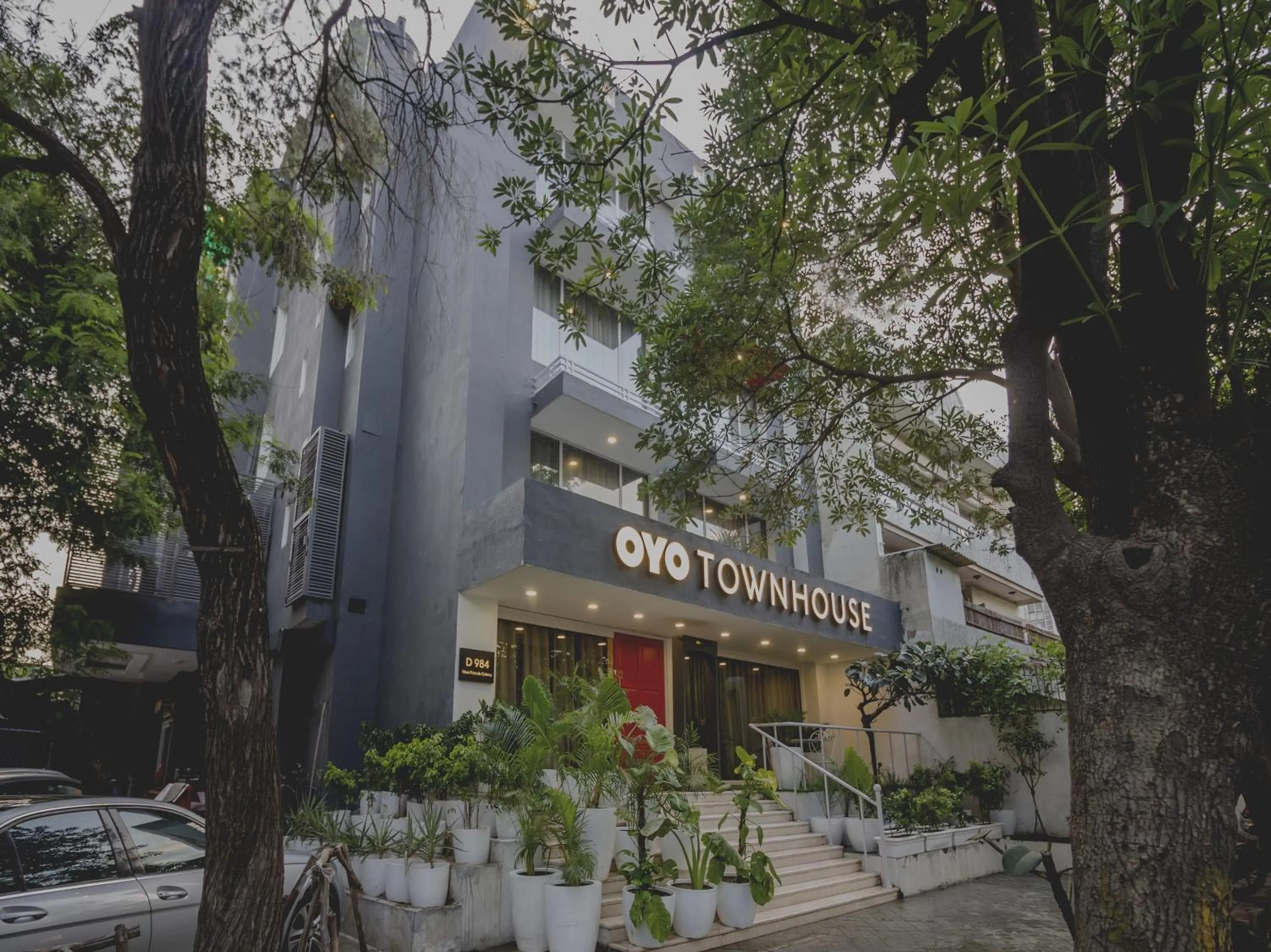 Facade/entrance in Townhouse 013 New Friends Colony