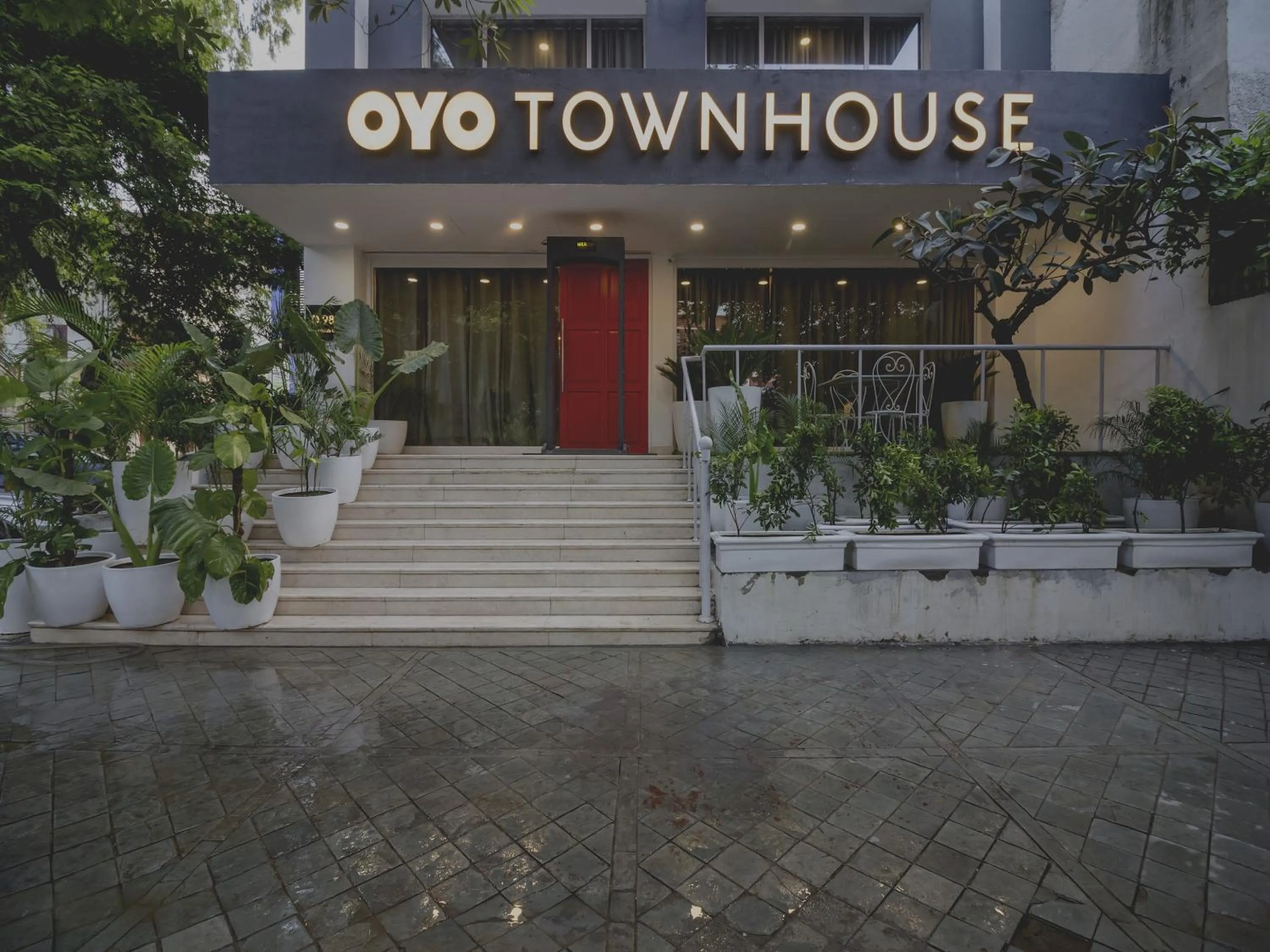 Facade/entrance in Townhouse 013 New Friends Colony