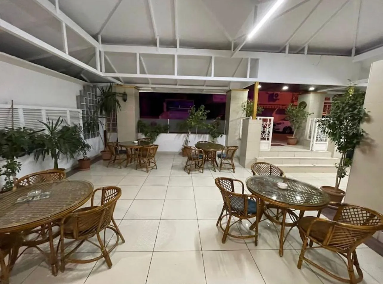 Garden in Denizhan Hotel