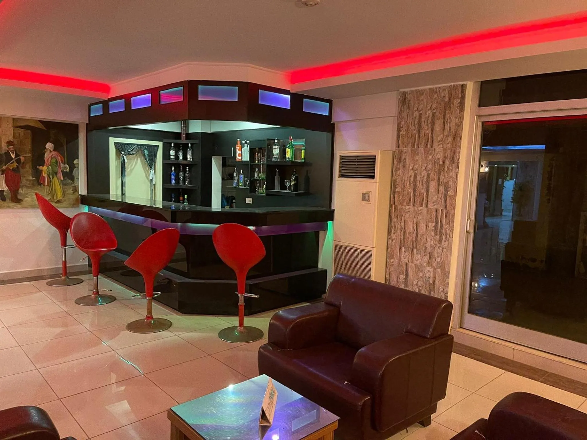 Lounge or bar in Denizhan Hotel