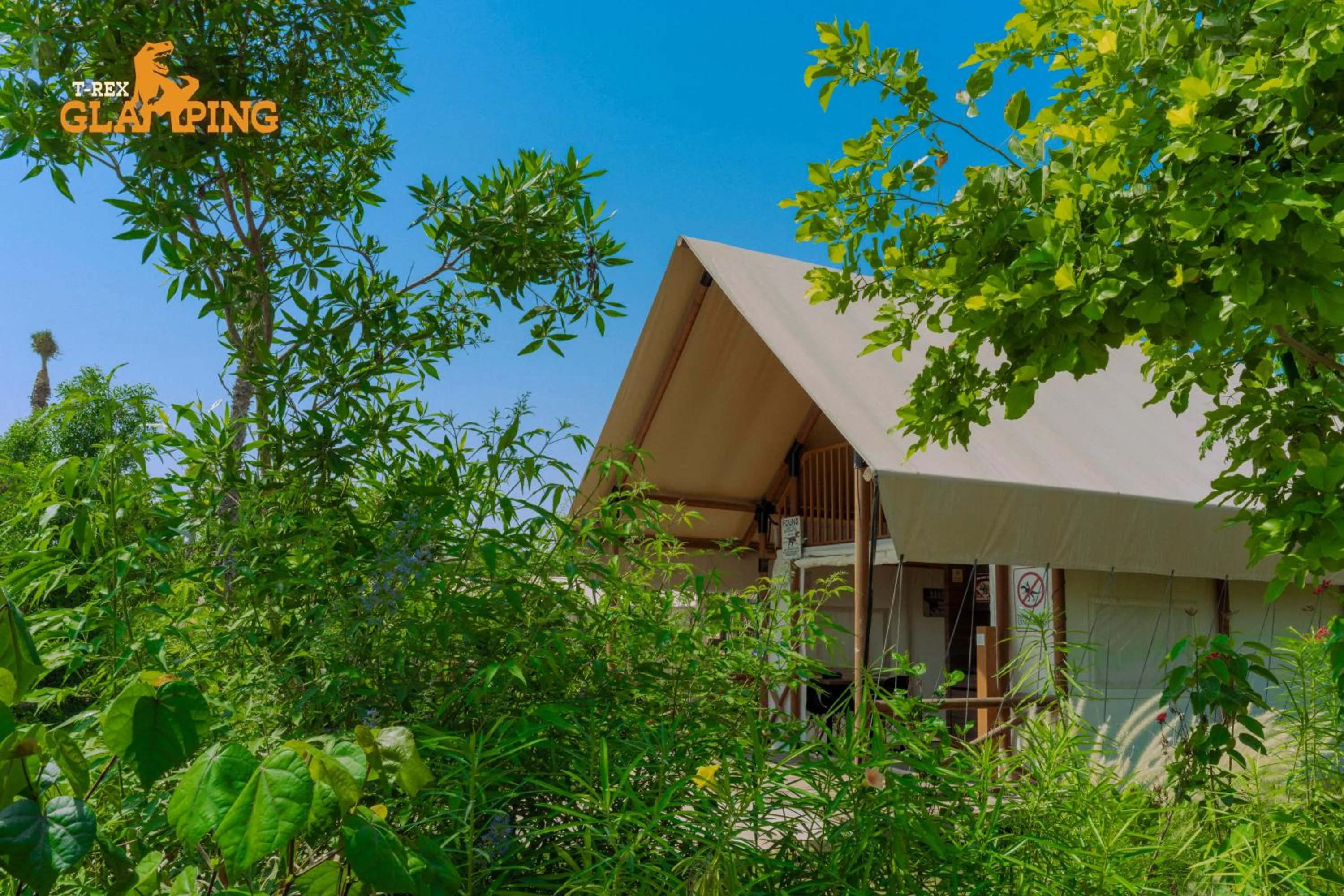 Garden in T-Rex Glamping, Including Free Access to Dubai Parks and Resorts