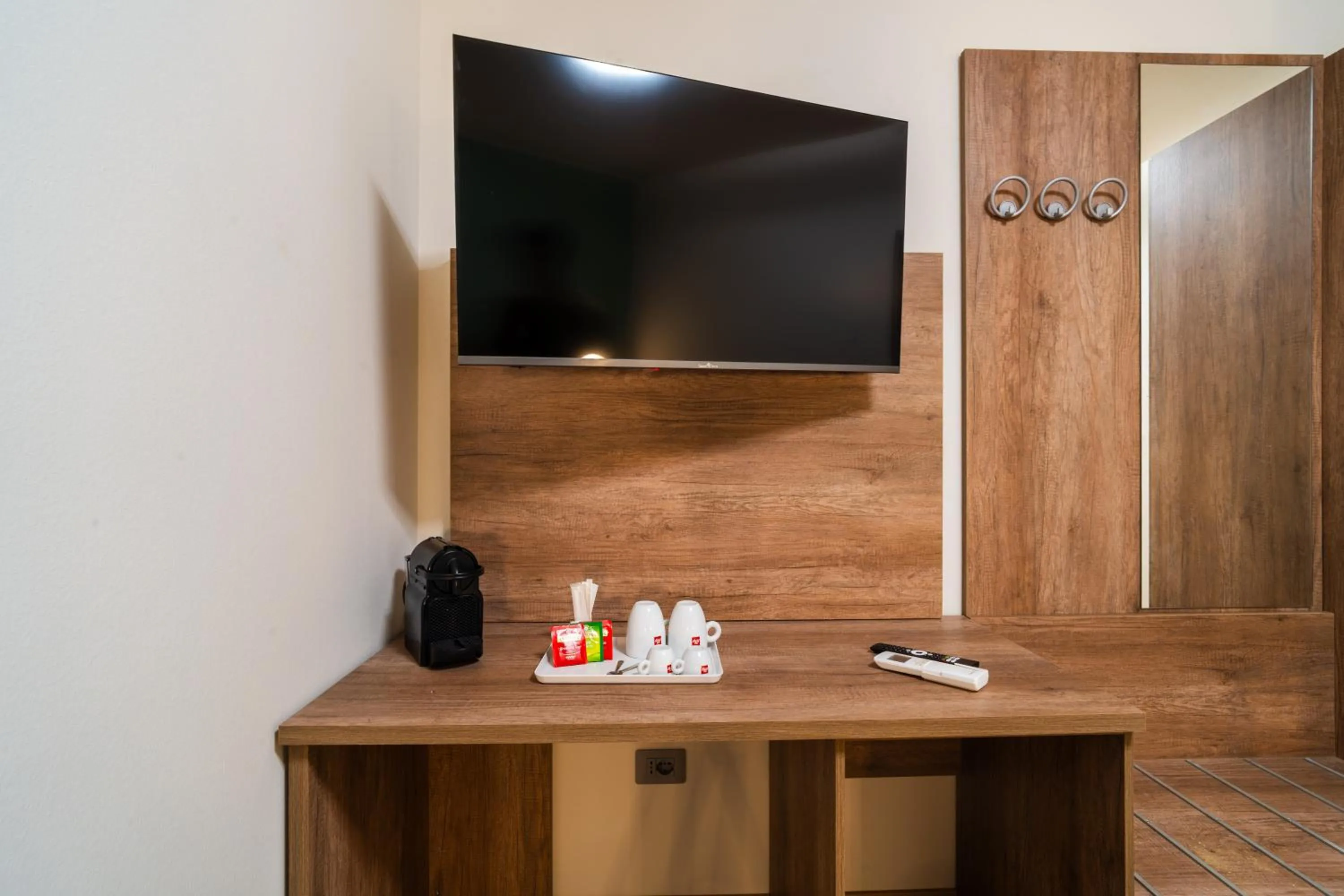 Elysium Self Check-In Rooms