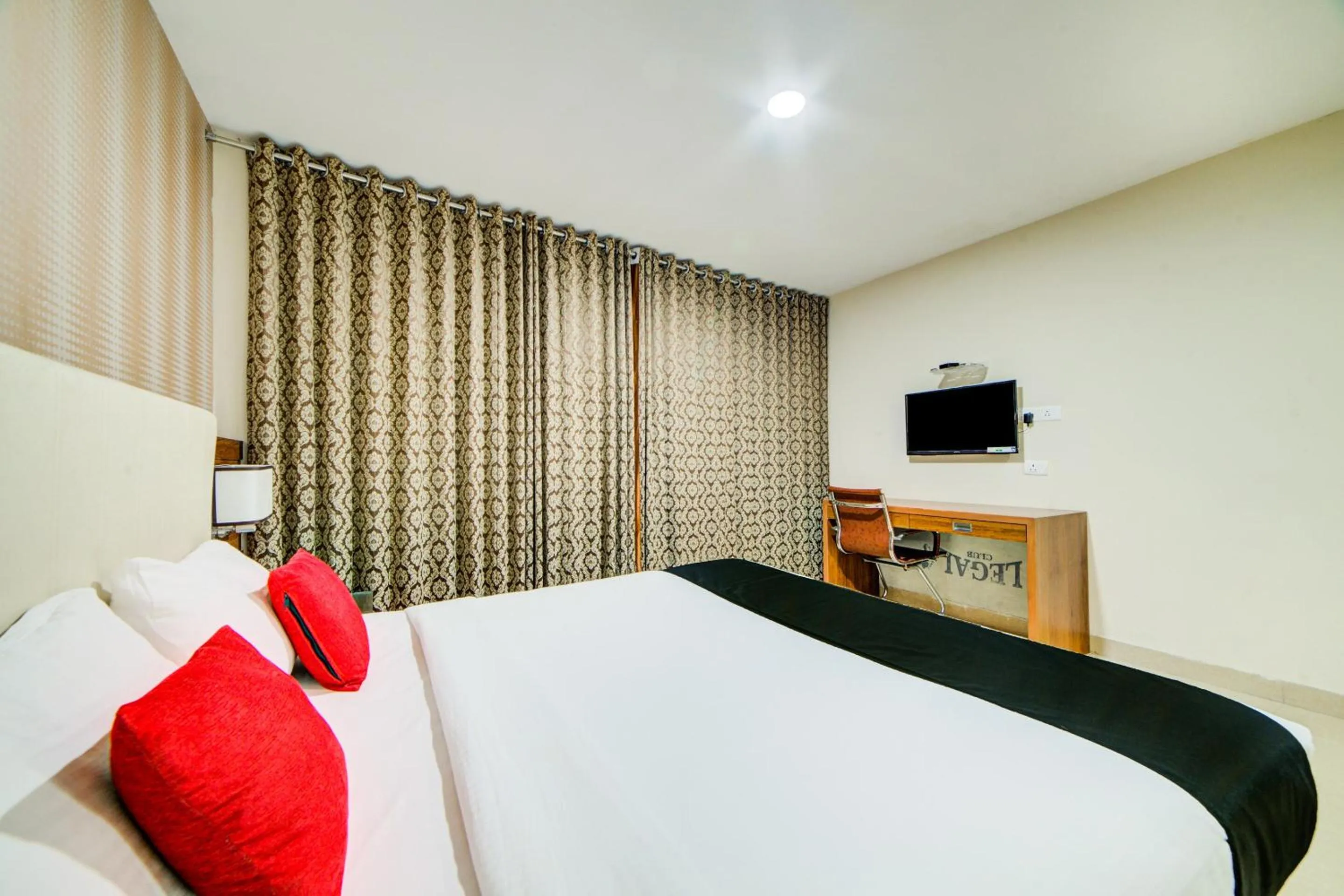 Collection O Millennium Grand