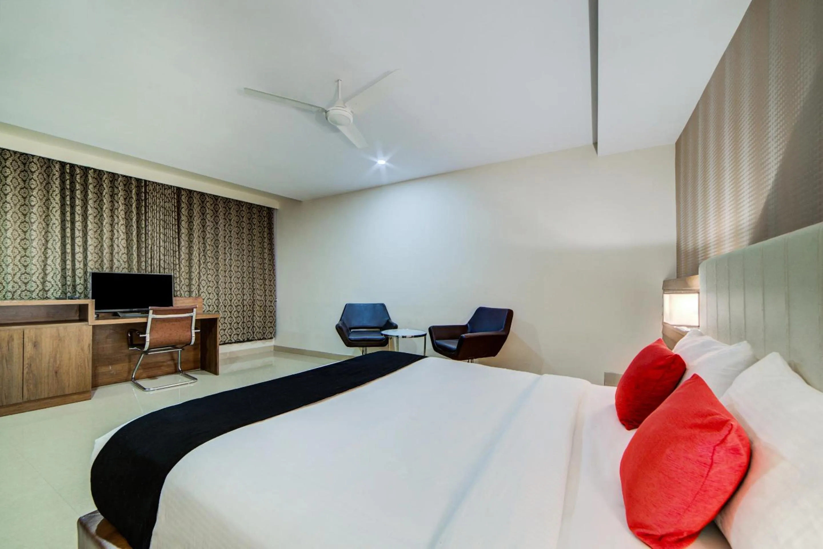 Collection O Millennium Grand