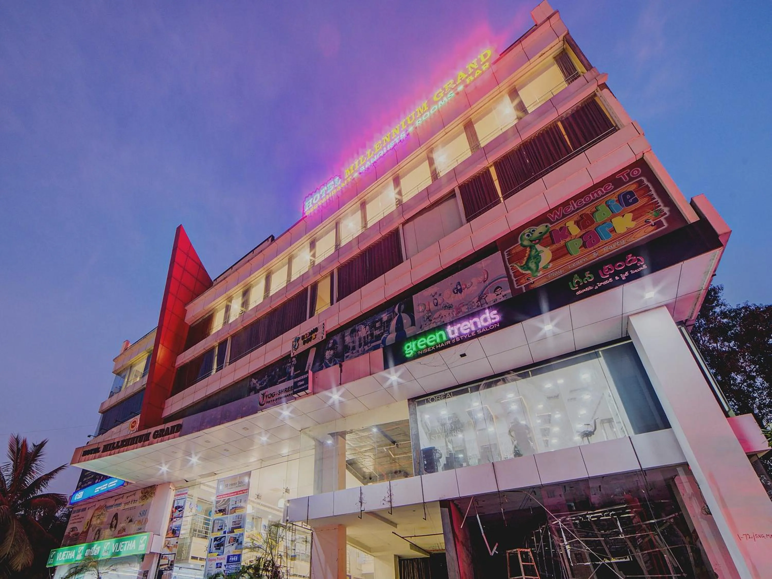 Collection O Millennium Grand