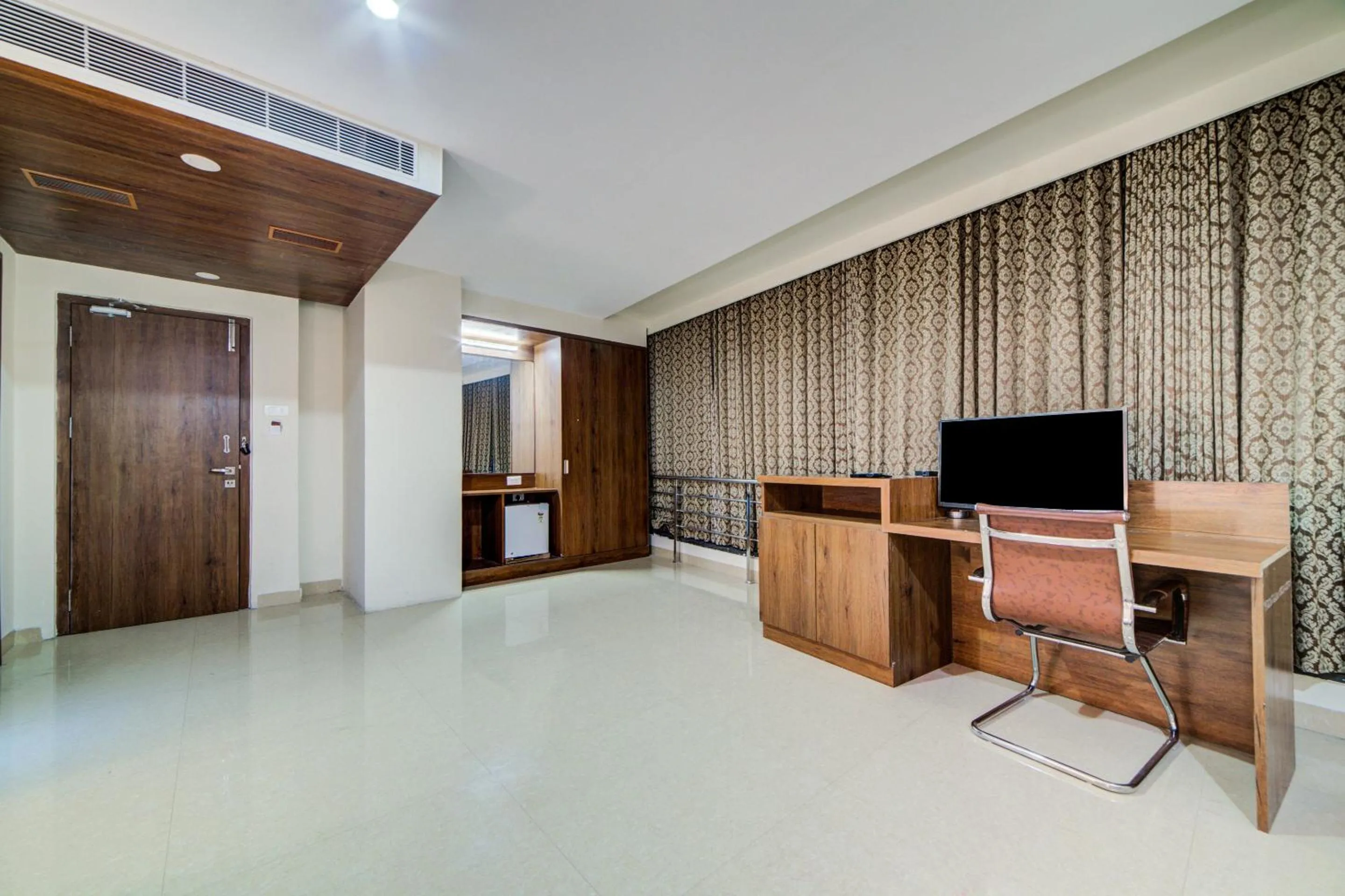 Collection O Millennium Grand