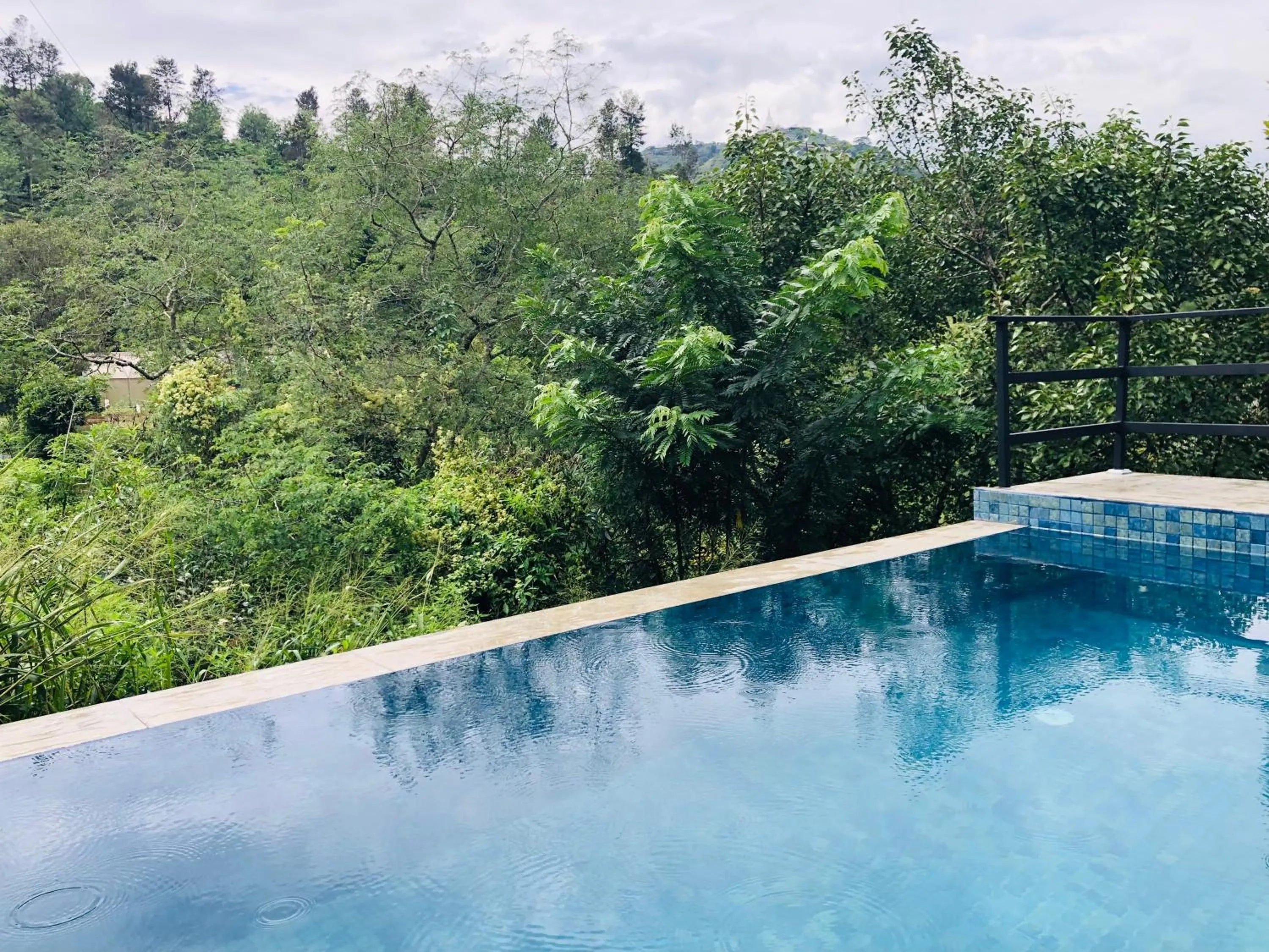 Swimming pool in Wild Resort Ella