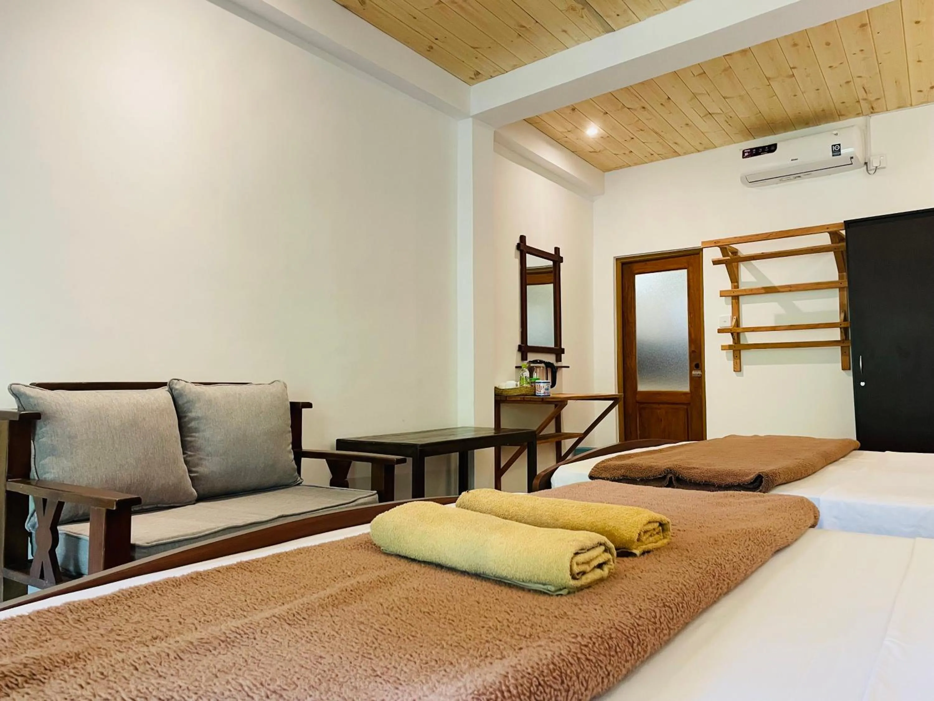 Bedroom, Bed in Wild Resort Ella