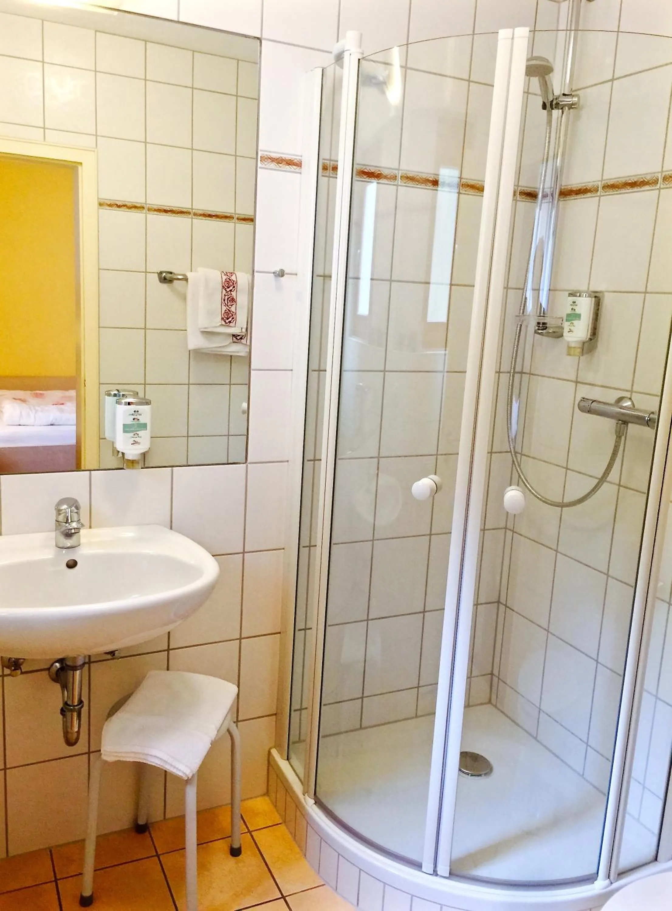 Bathroom in Dornröschen