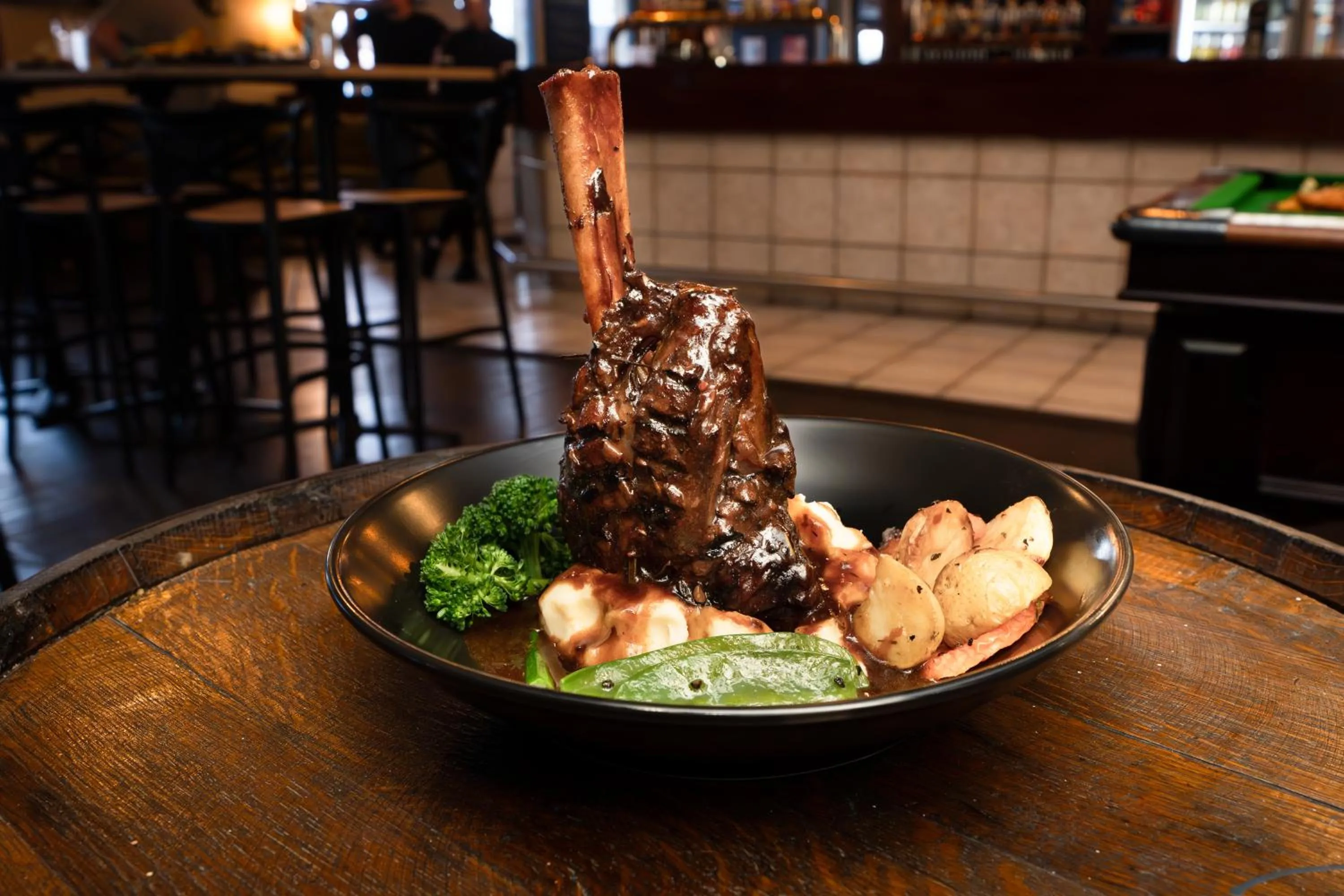 Restaurant/places to eat in The Burlington Hotel