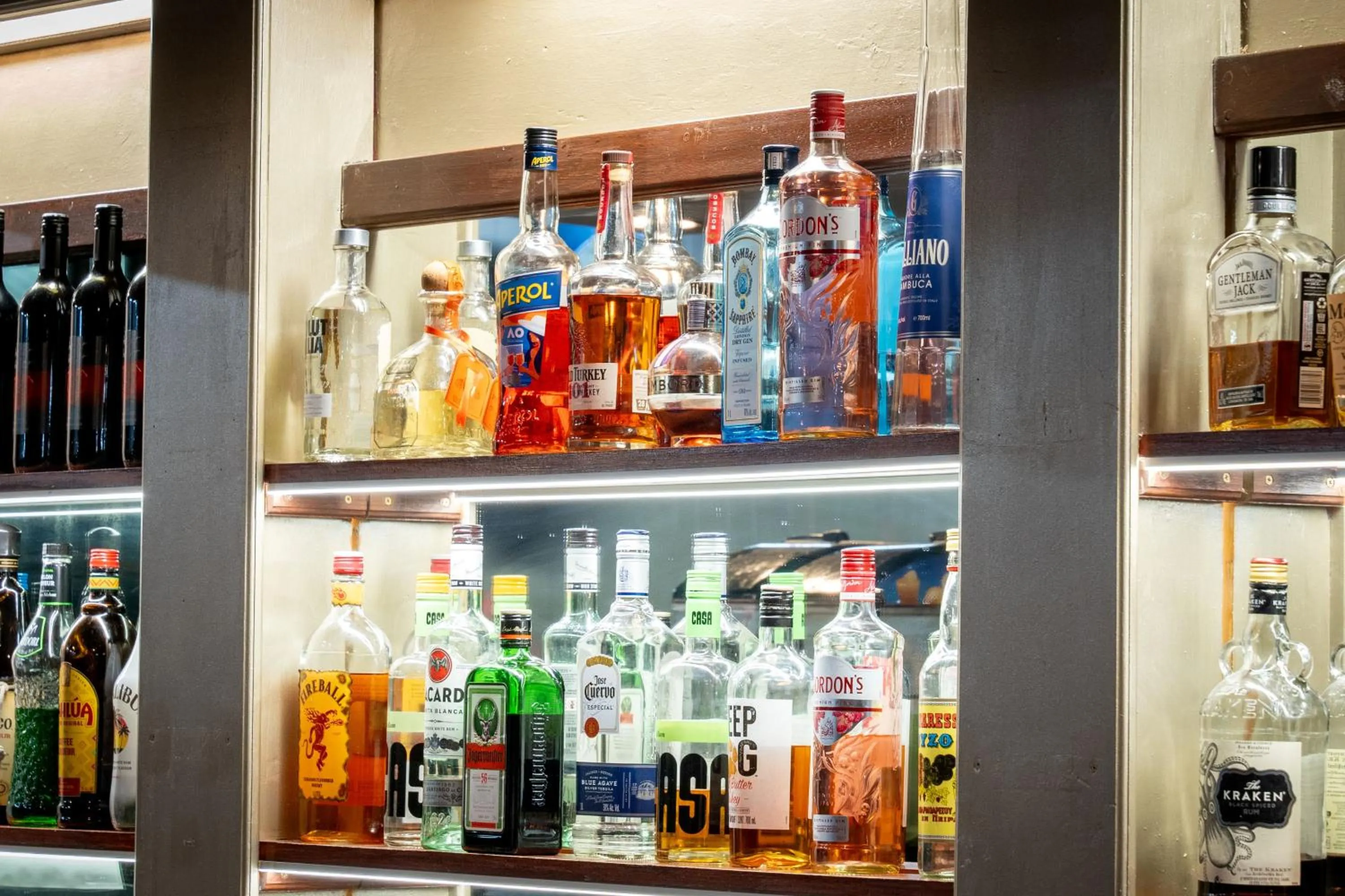 Restaurant/places to eat in The Burlington Hotel