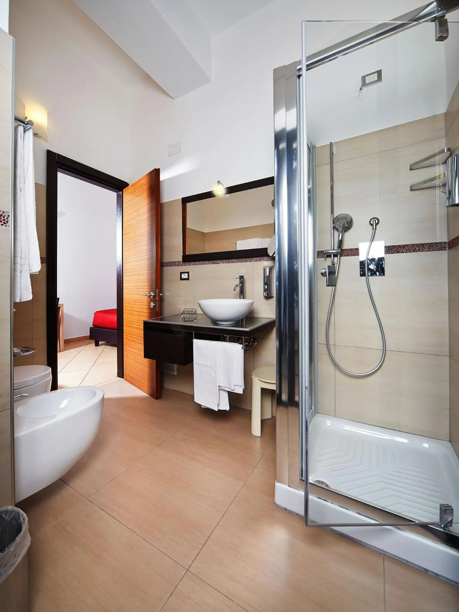Bathroom, Bed in Hotel Cala Luna