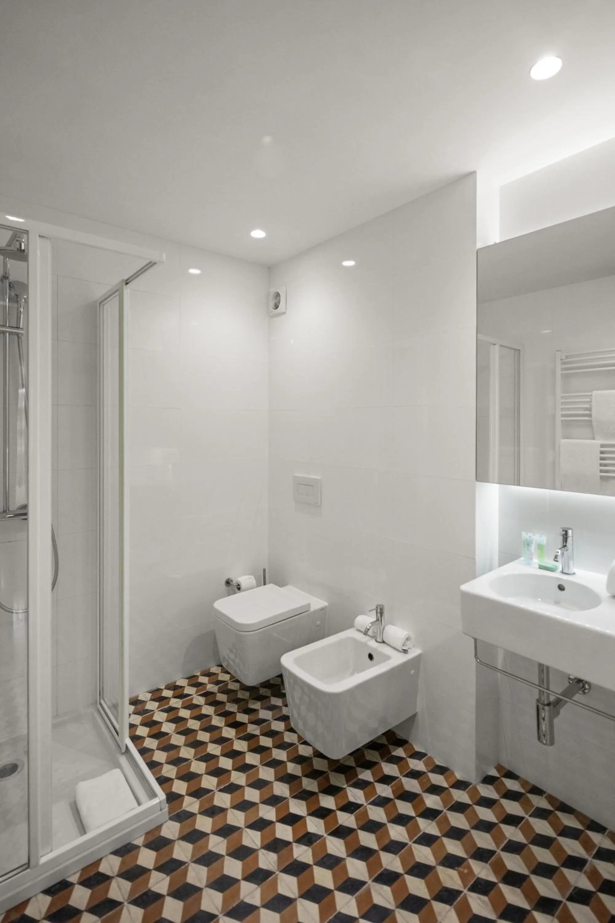 Shower in Baumhaus Serviced Living - Art & Design Apartments