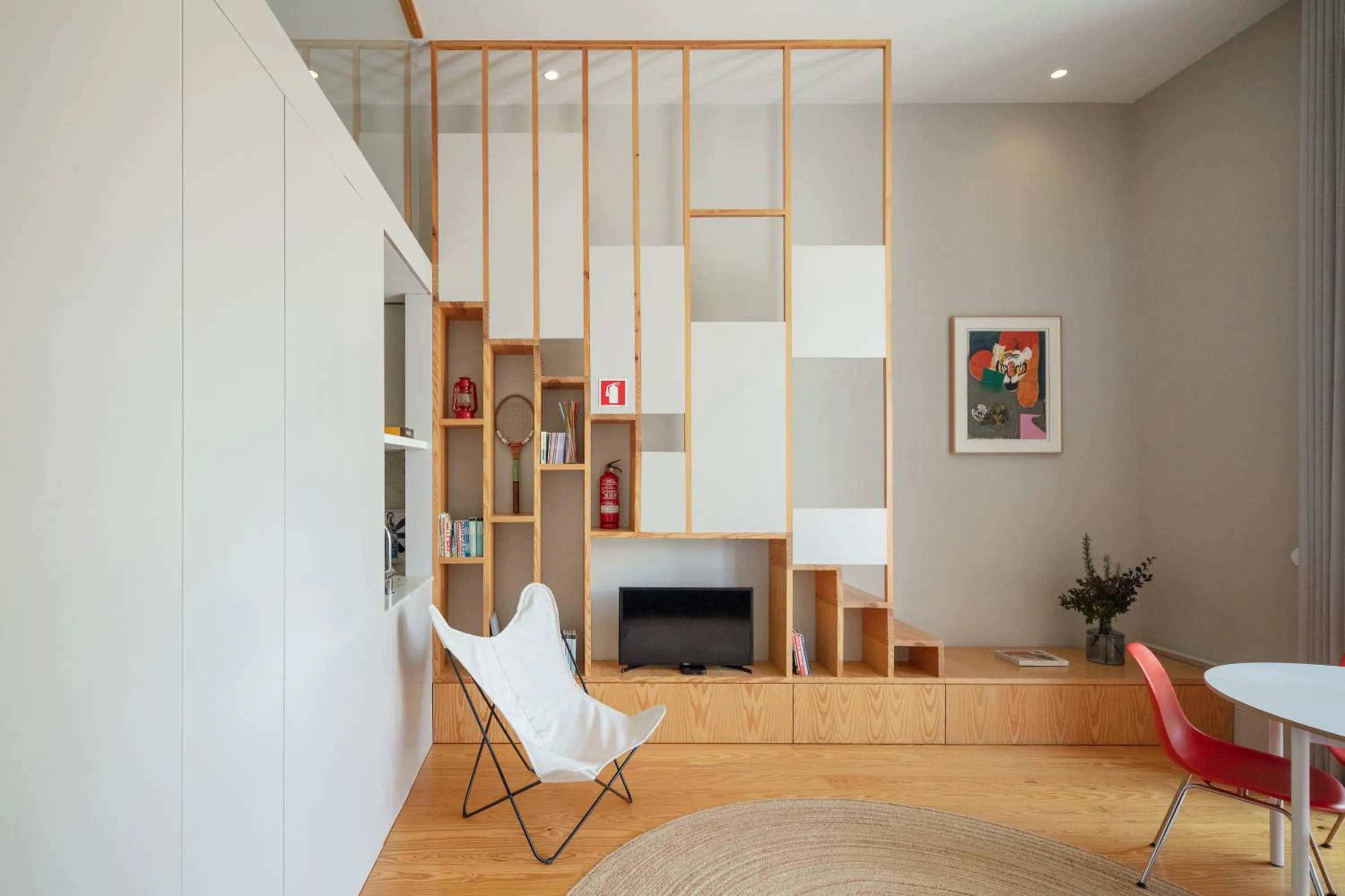 Library in Baumhaus Serviced Living - Art & Design Apartments