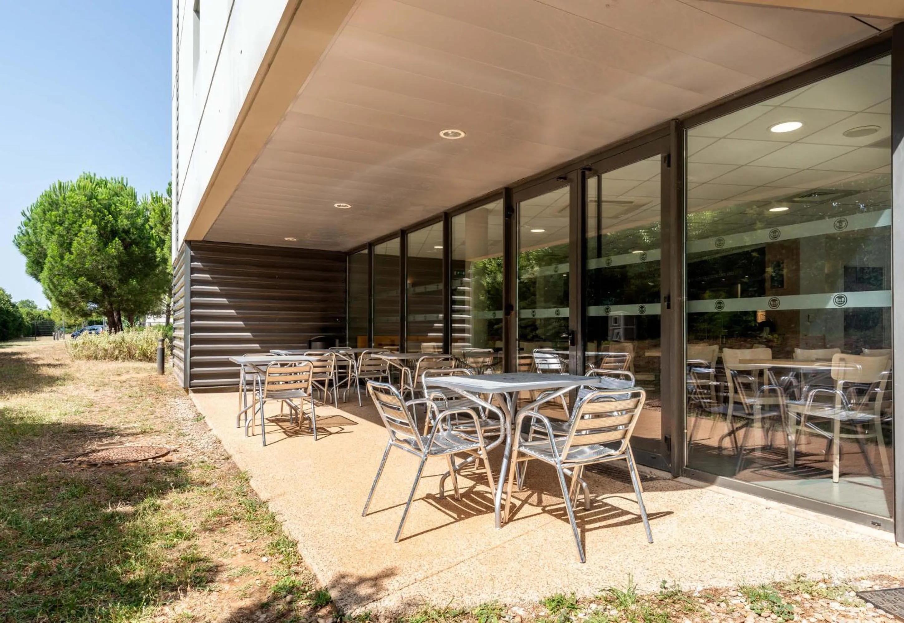 Patio in B&B HOTEL Montpellier Centre Le Millénaire