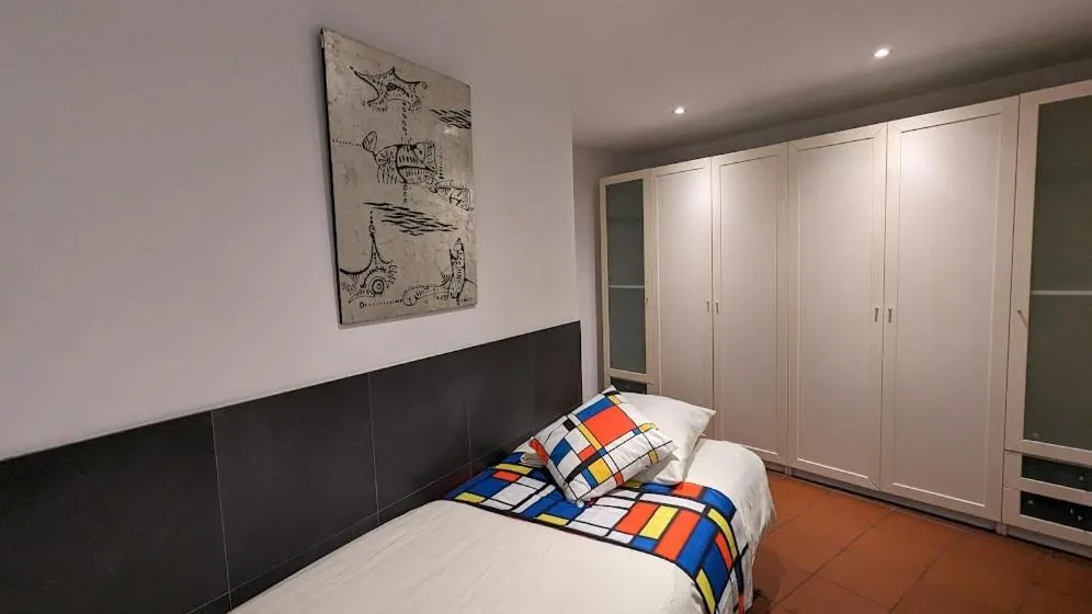 Bed in The Amsterdam Hotel Apartment in the Center