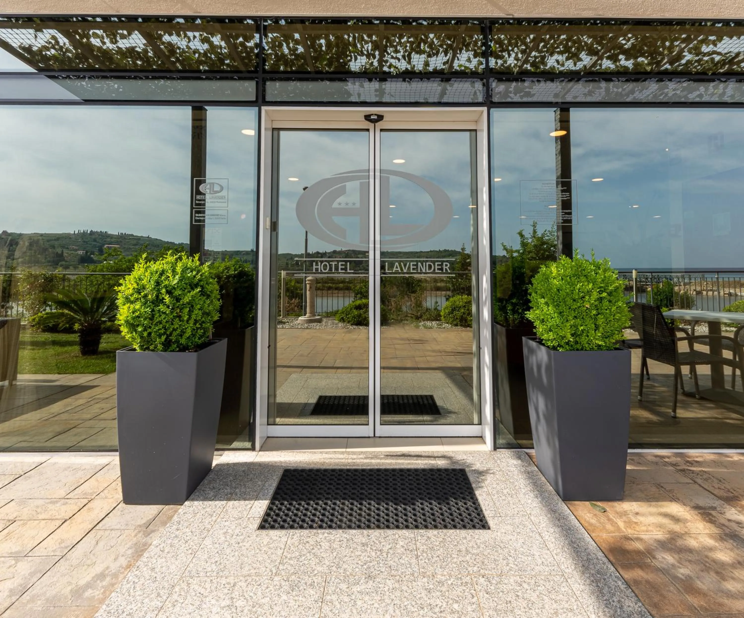 Facade/entrance in Hotel Lavender - Oleander Resort