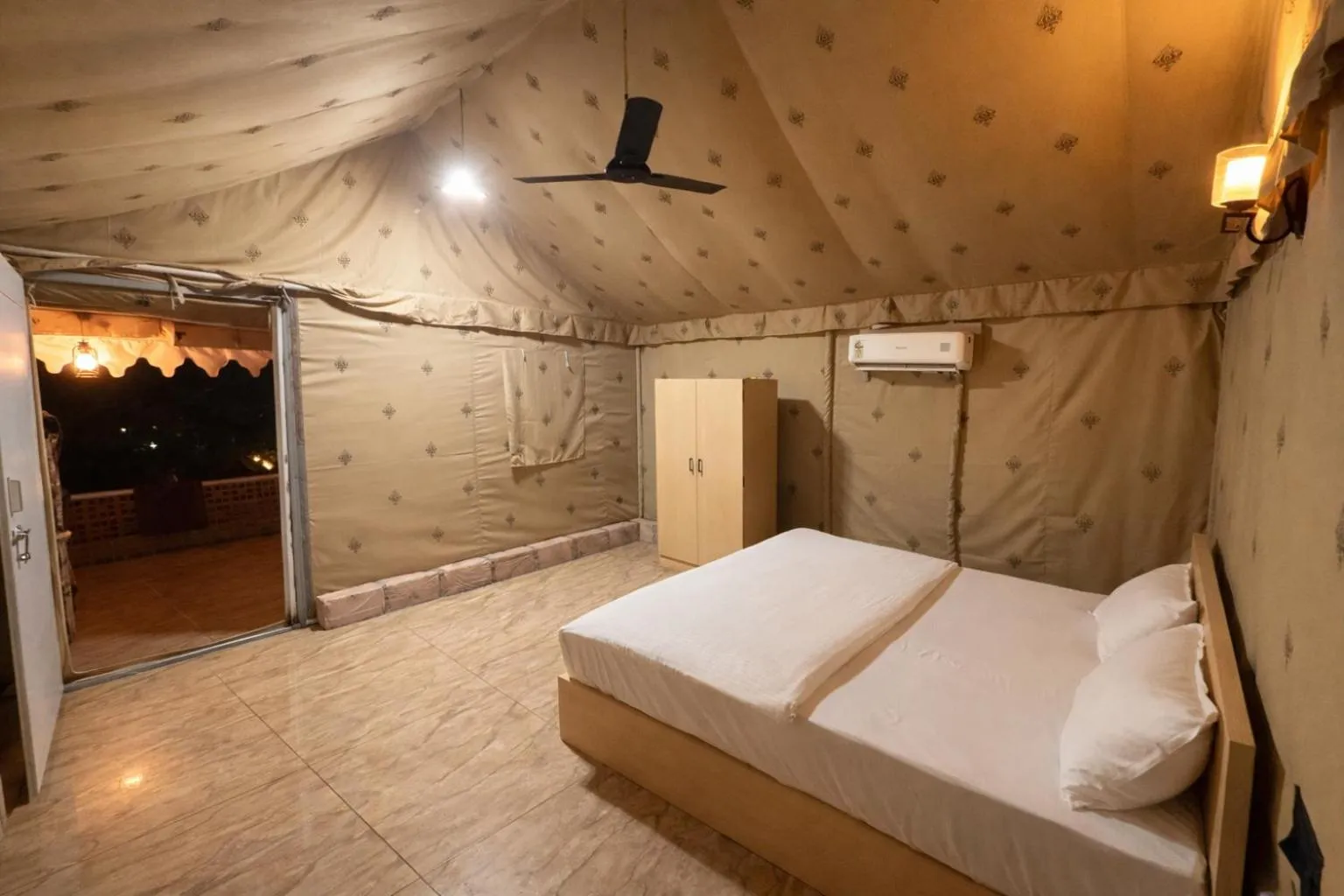 Bedroom, Bed in The Wilds Villa Gir Jungle Stay with Swimming Pool