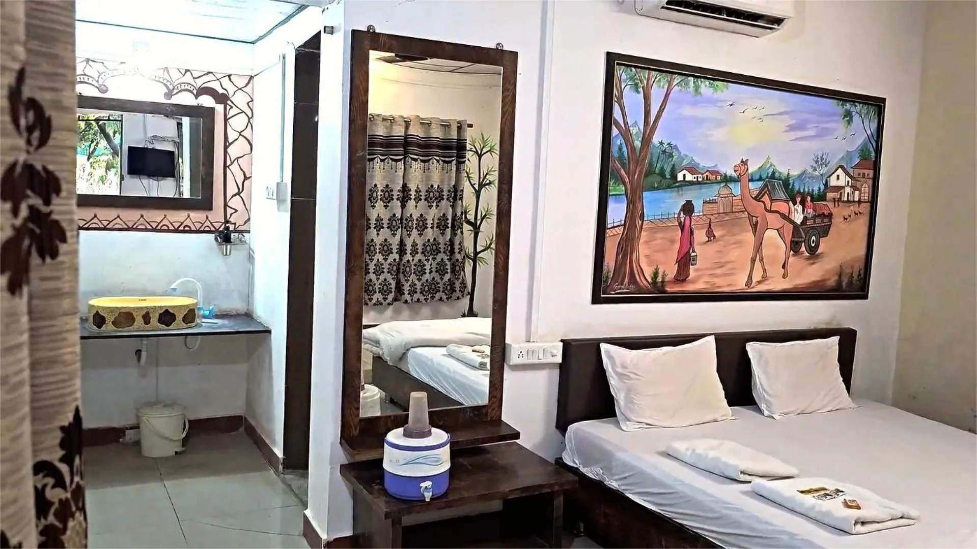 Bed in The Wilds Villa Gir Jungle Stay with Swimming Pool