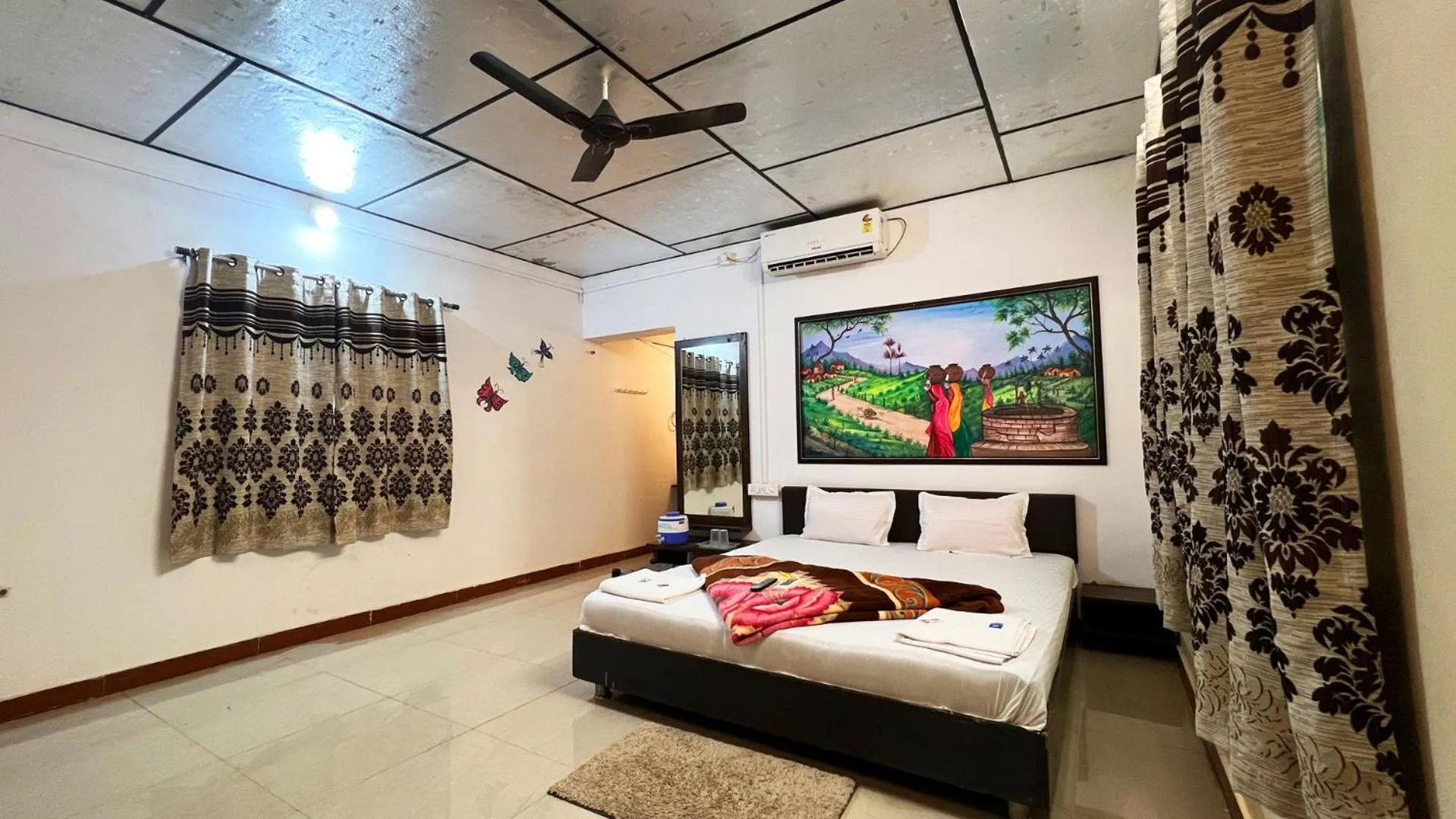 Bed in The Wilds Villa Gir Jungle Stay with Swimming Pool