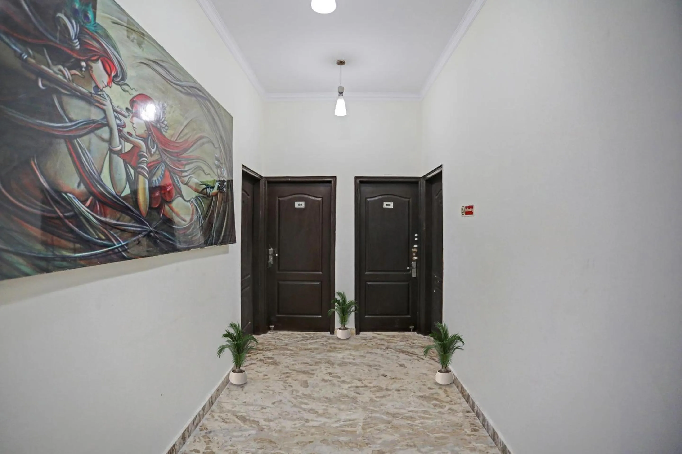 Lobby or reception in Townhouse The Premier View Near ISKCON Temple Noida