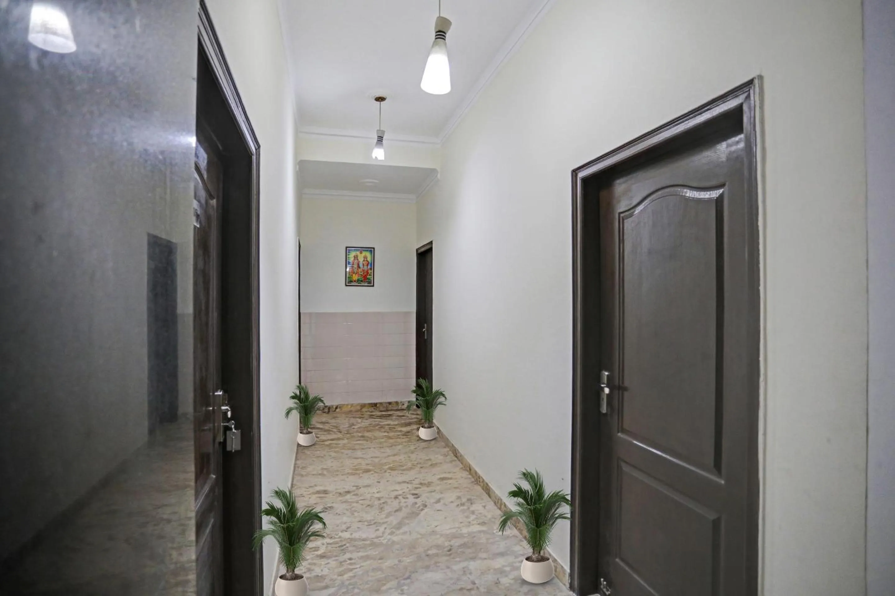 Lobby or reception in Townhouse The Premier View Near ISKCON Temple Noida