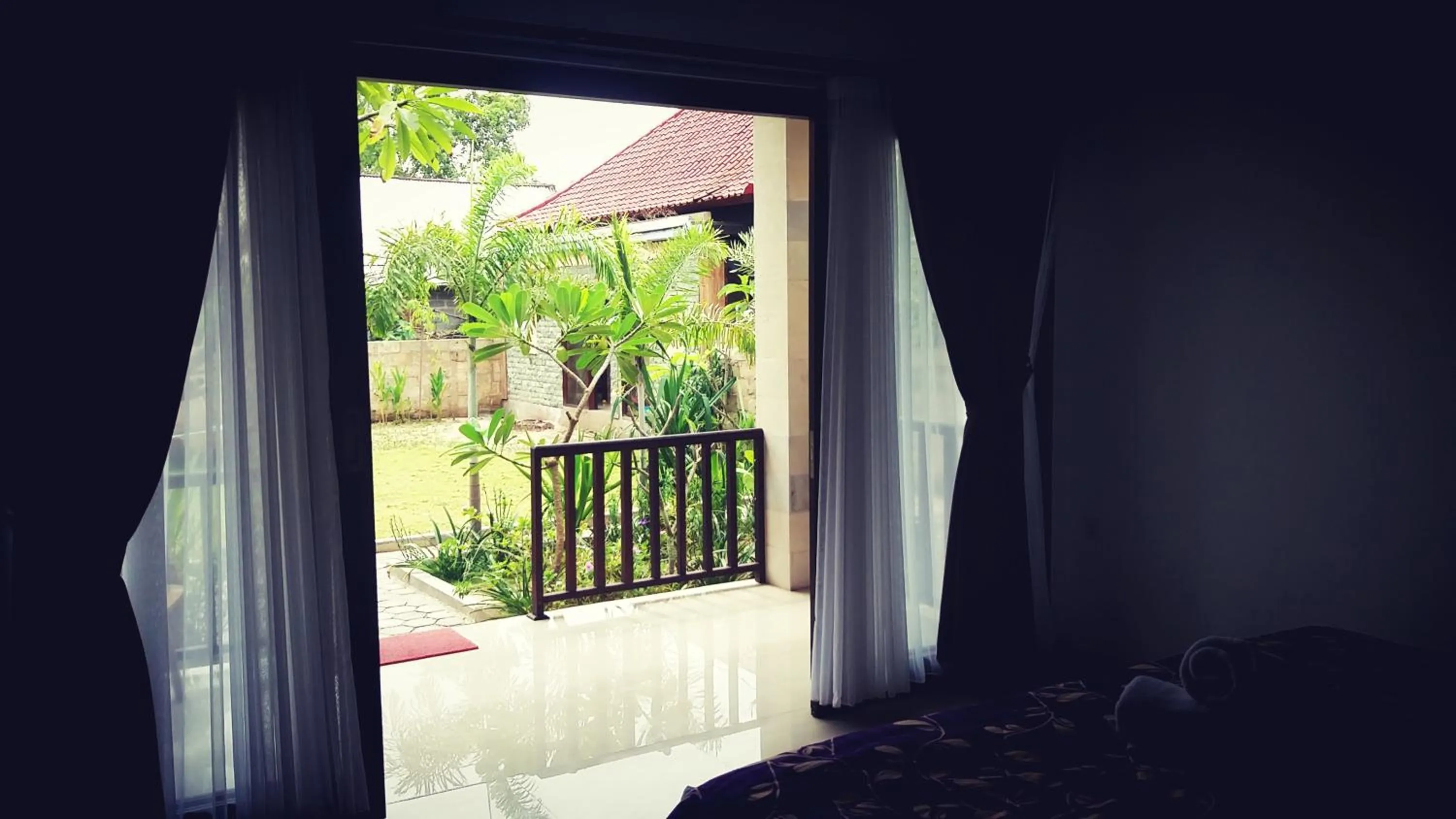 Bed in Bunutbali Villas88