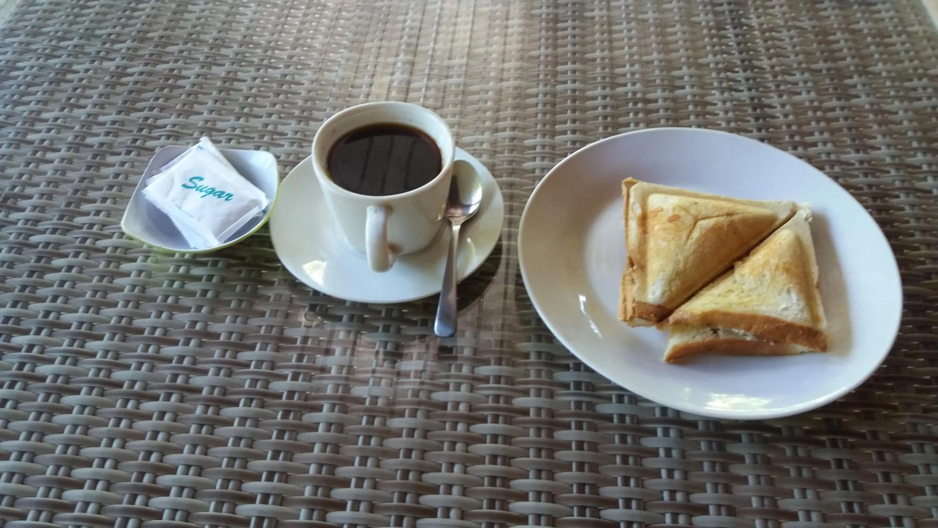 Breakfast in Bunutbali Villas88