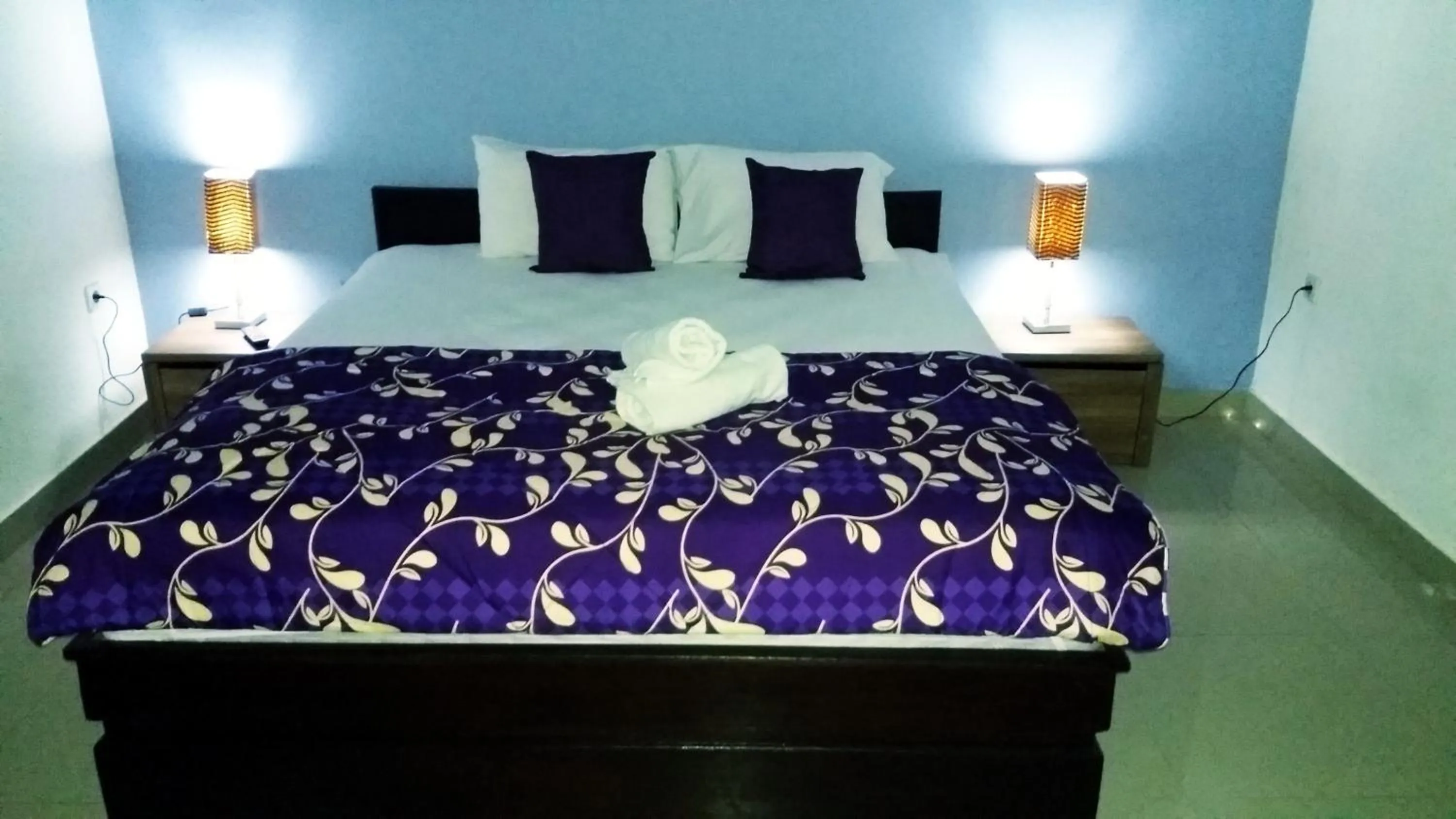 Bed in Bunutbali Villas88