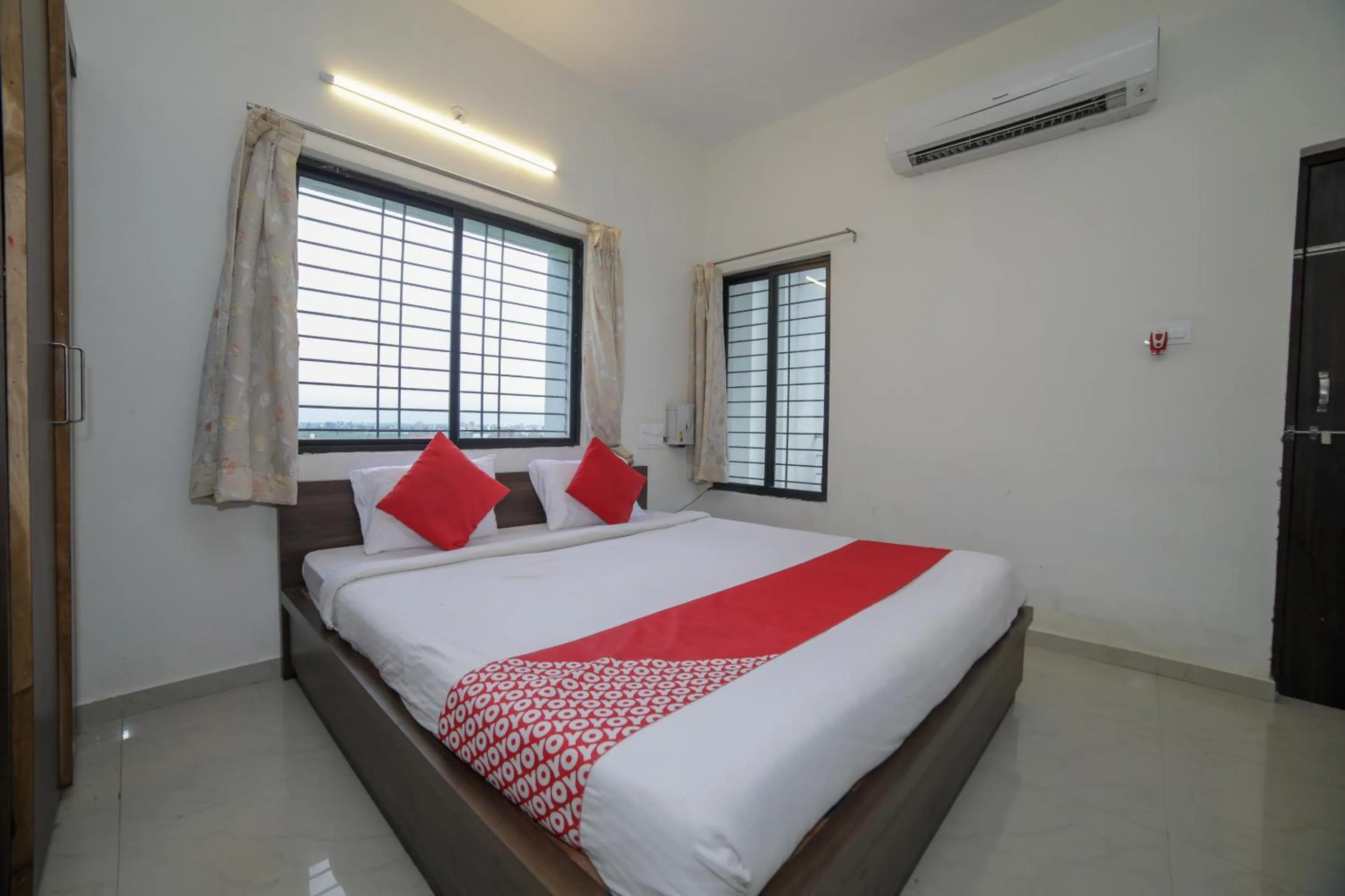Bed in Hotel O Seva Service Apartment