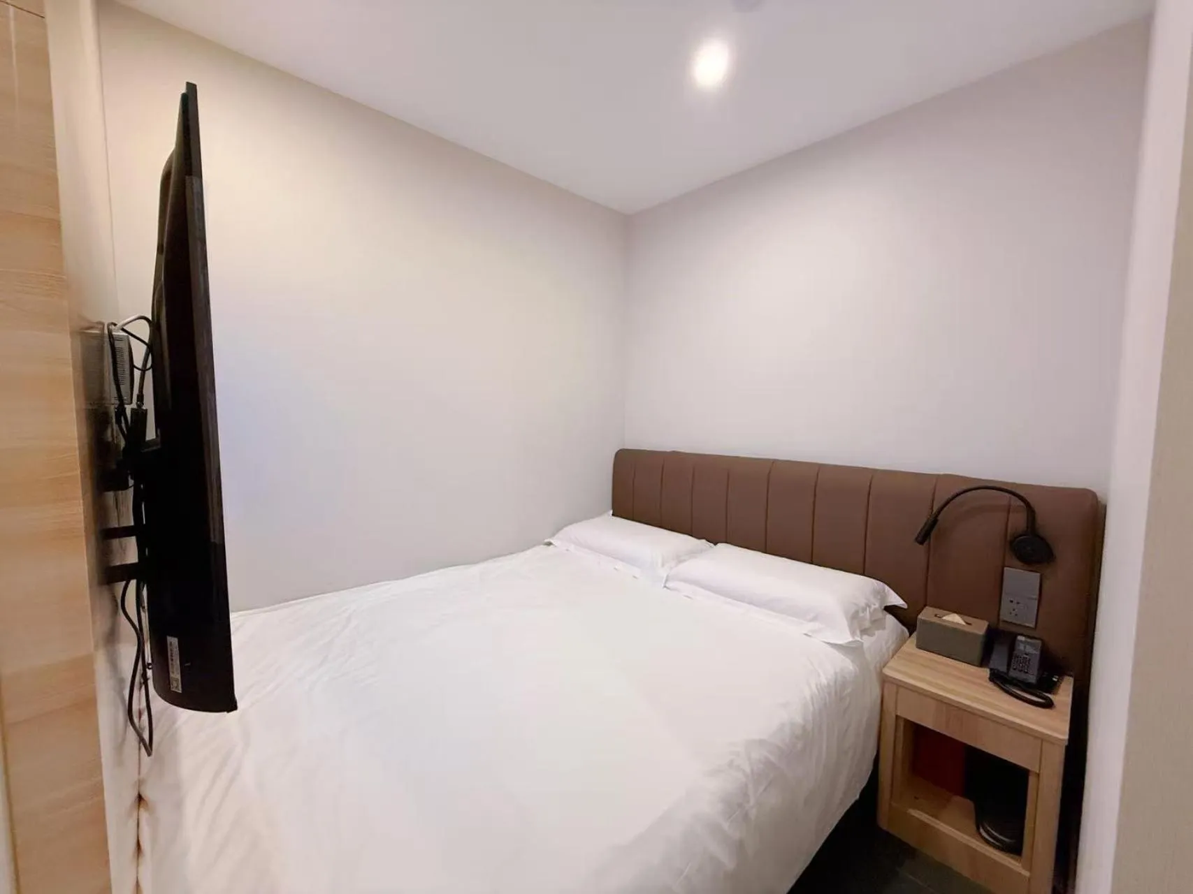 Bed in Hanting Hotel Beijing Wudaokou Tsinghua Park