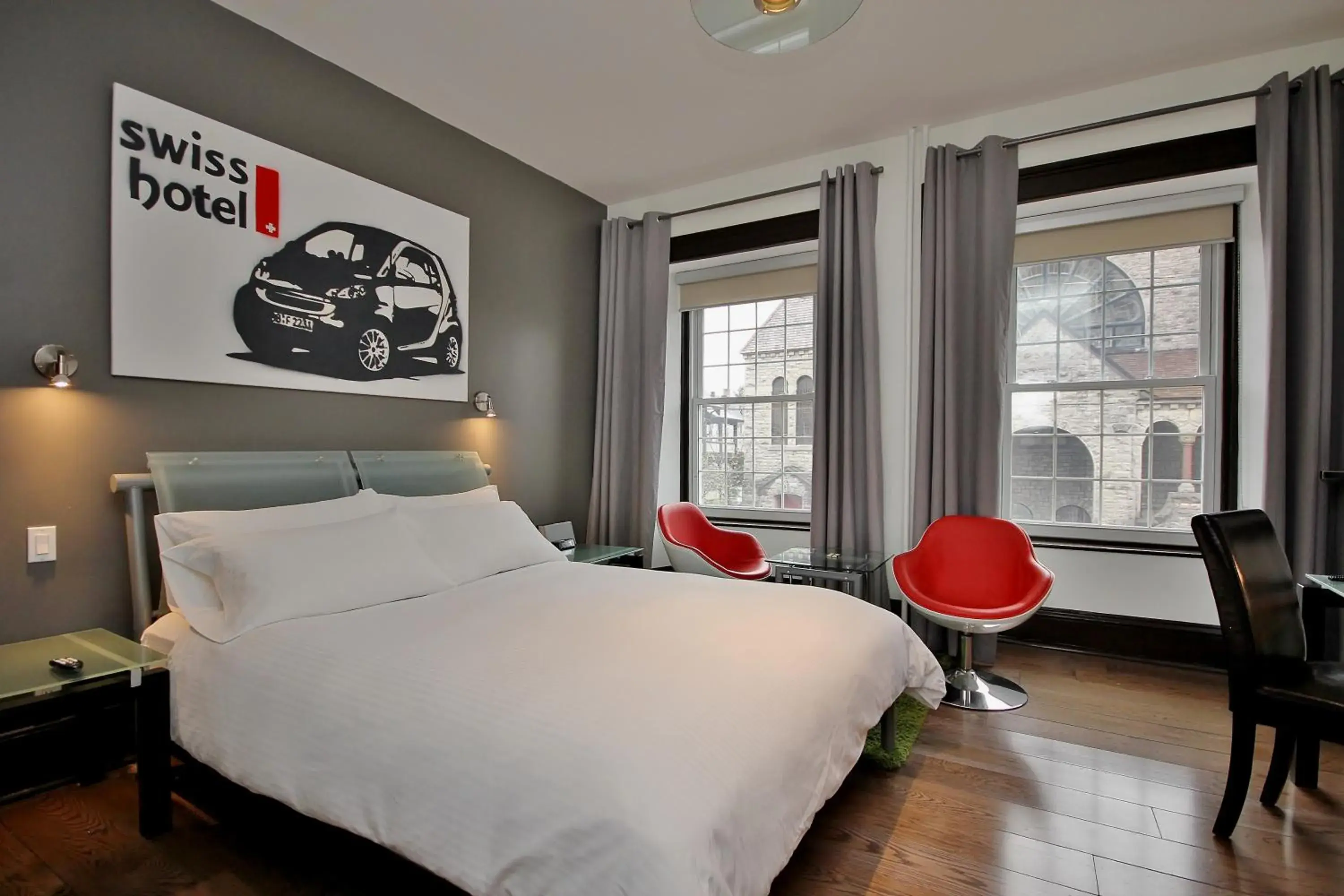 Superior Queen Room in Swiss Hotel Superior Queen Room in Swiss Hotel