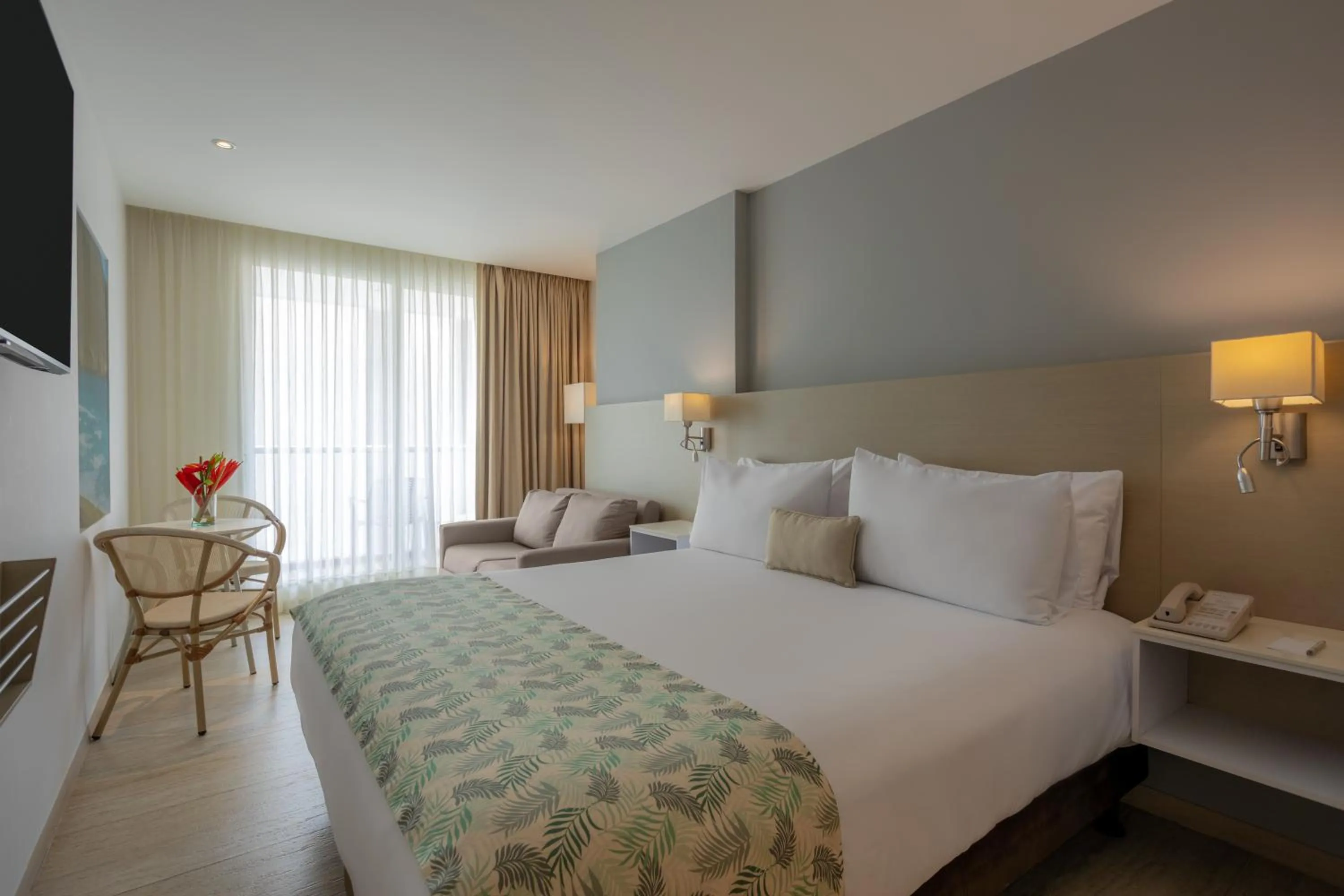 Bedroom, Bed in Mercure Santa Marta Emile