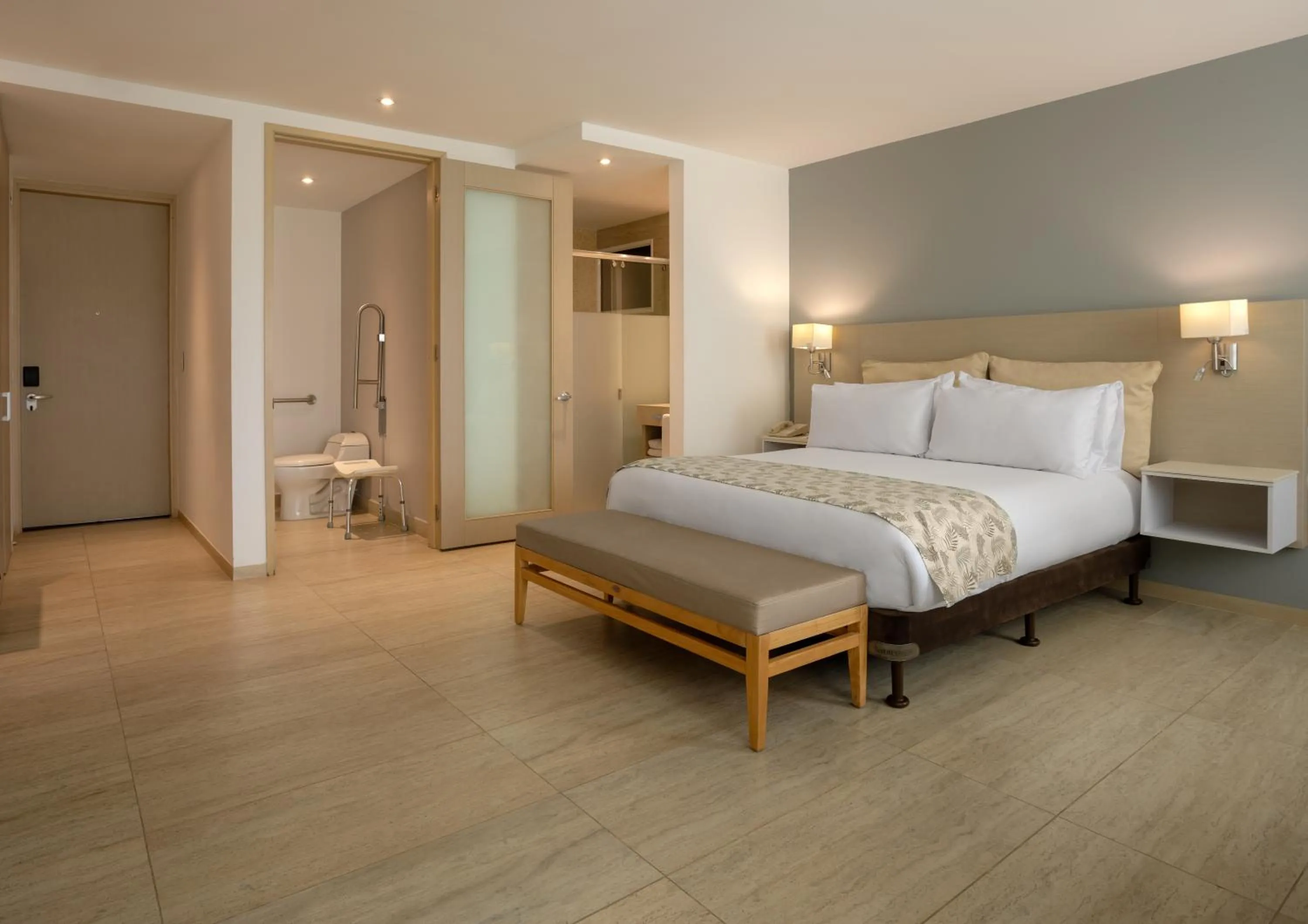 Facility for disabled guests, Bed in Mercure Santa Marta Emile