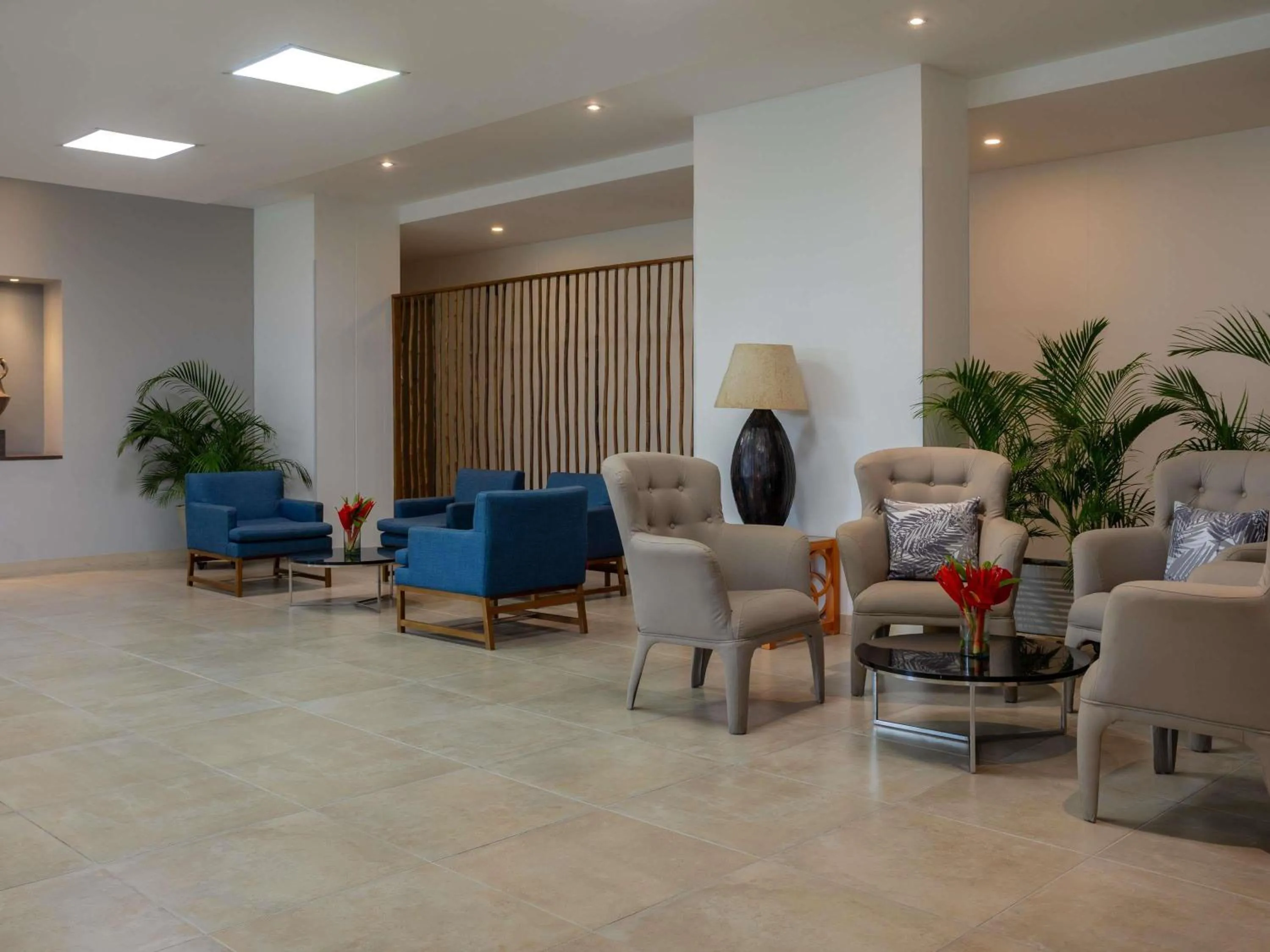 Property building in Mercure Santa Marta Emile