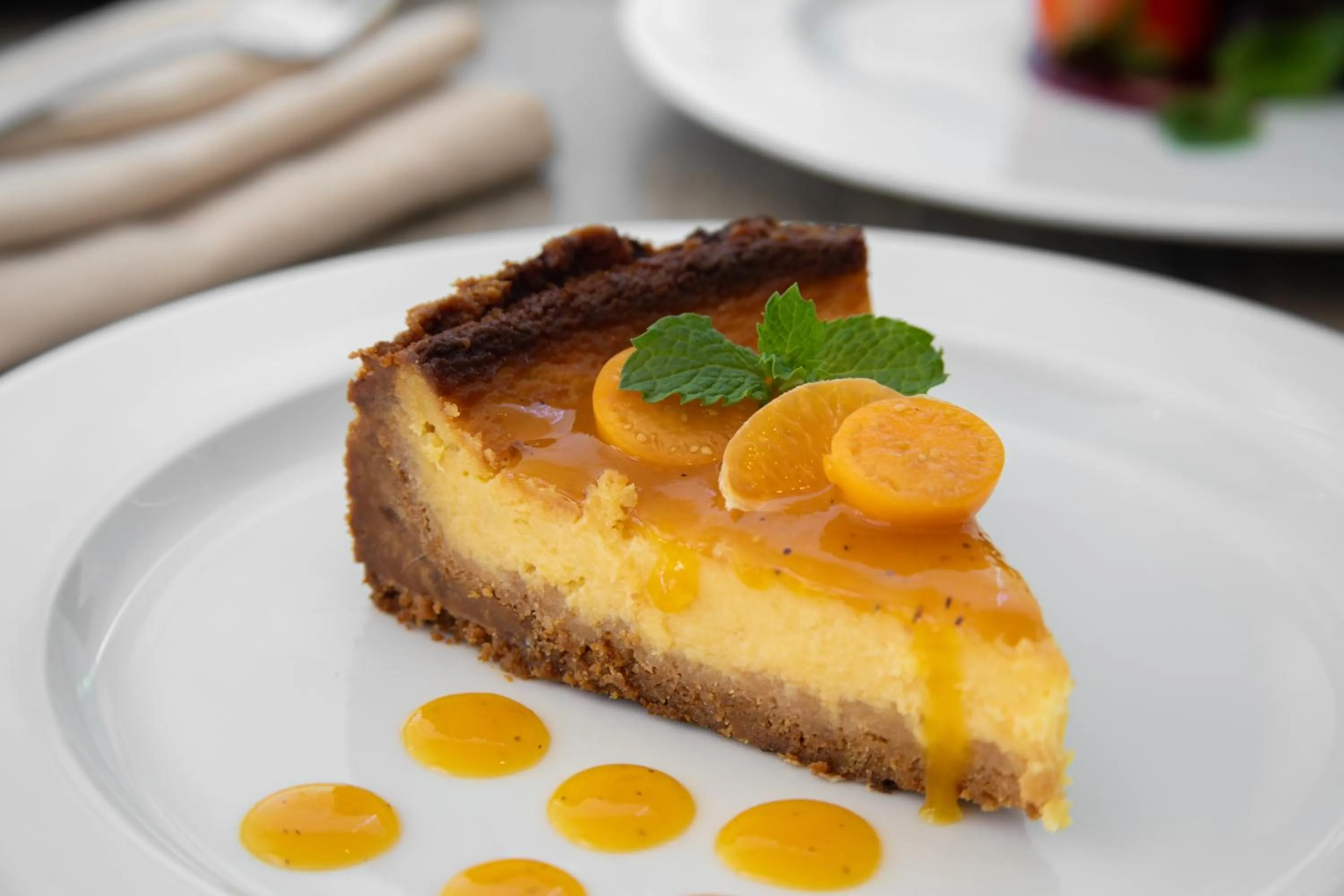 Restaurant/places to eat in Mercure Santa Marta Emile