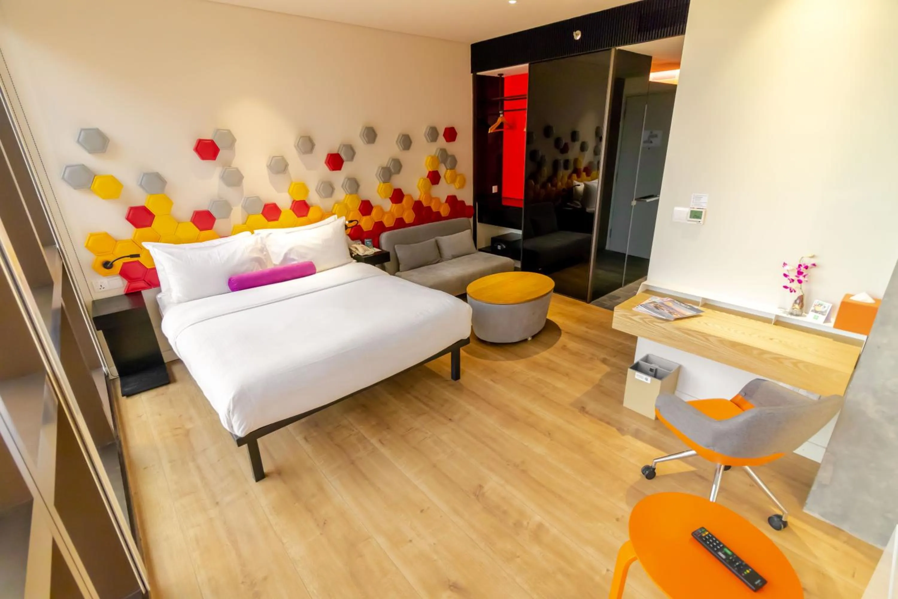Bed in Ibis Styles Singapore On Macpherson