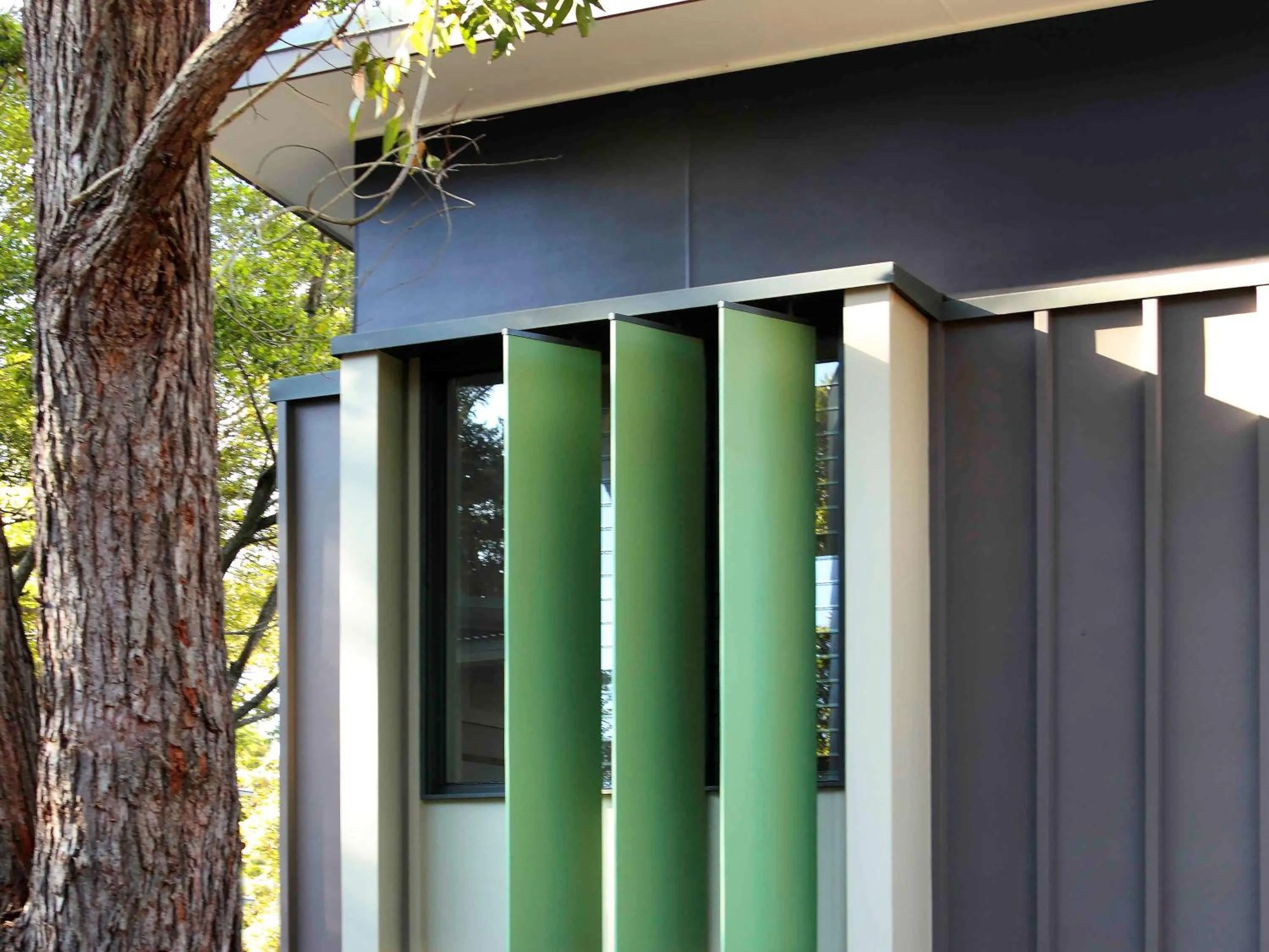 Photo of the whole room in Elements Of Byron