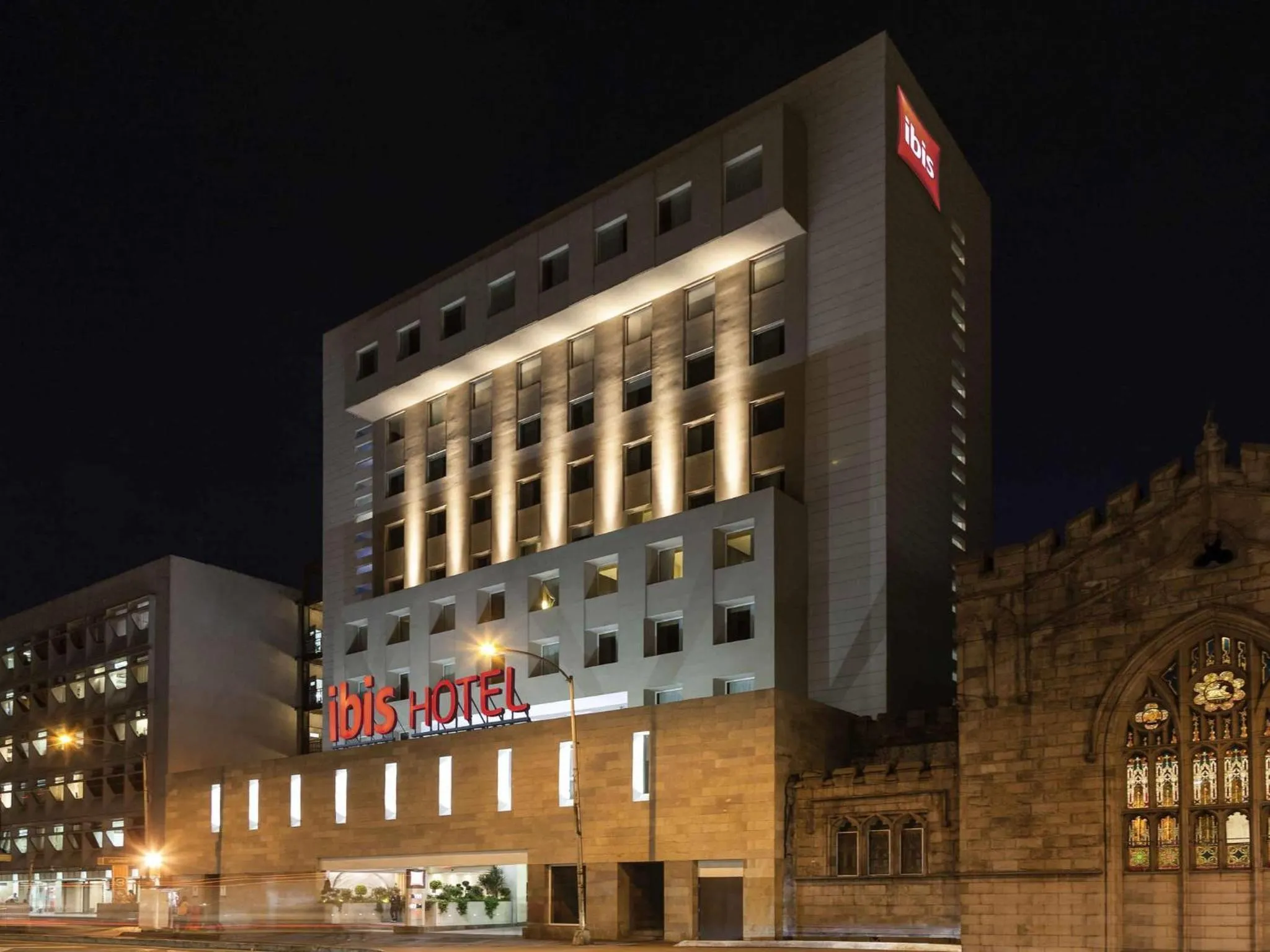 Property building in Ibis Mexico Alameda