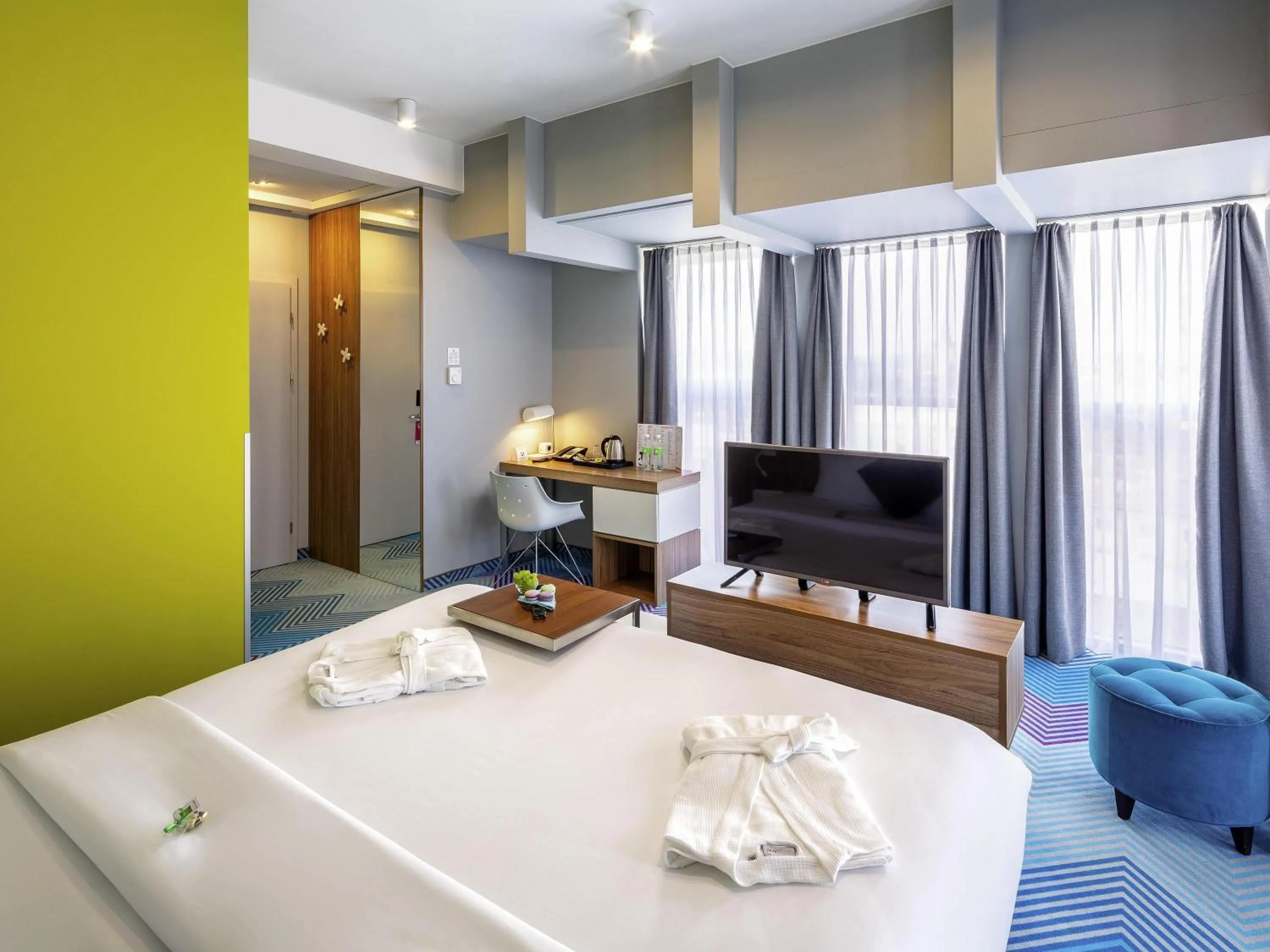 Bedroom, Bed in Ibis Styles Lviv Center