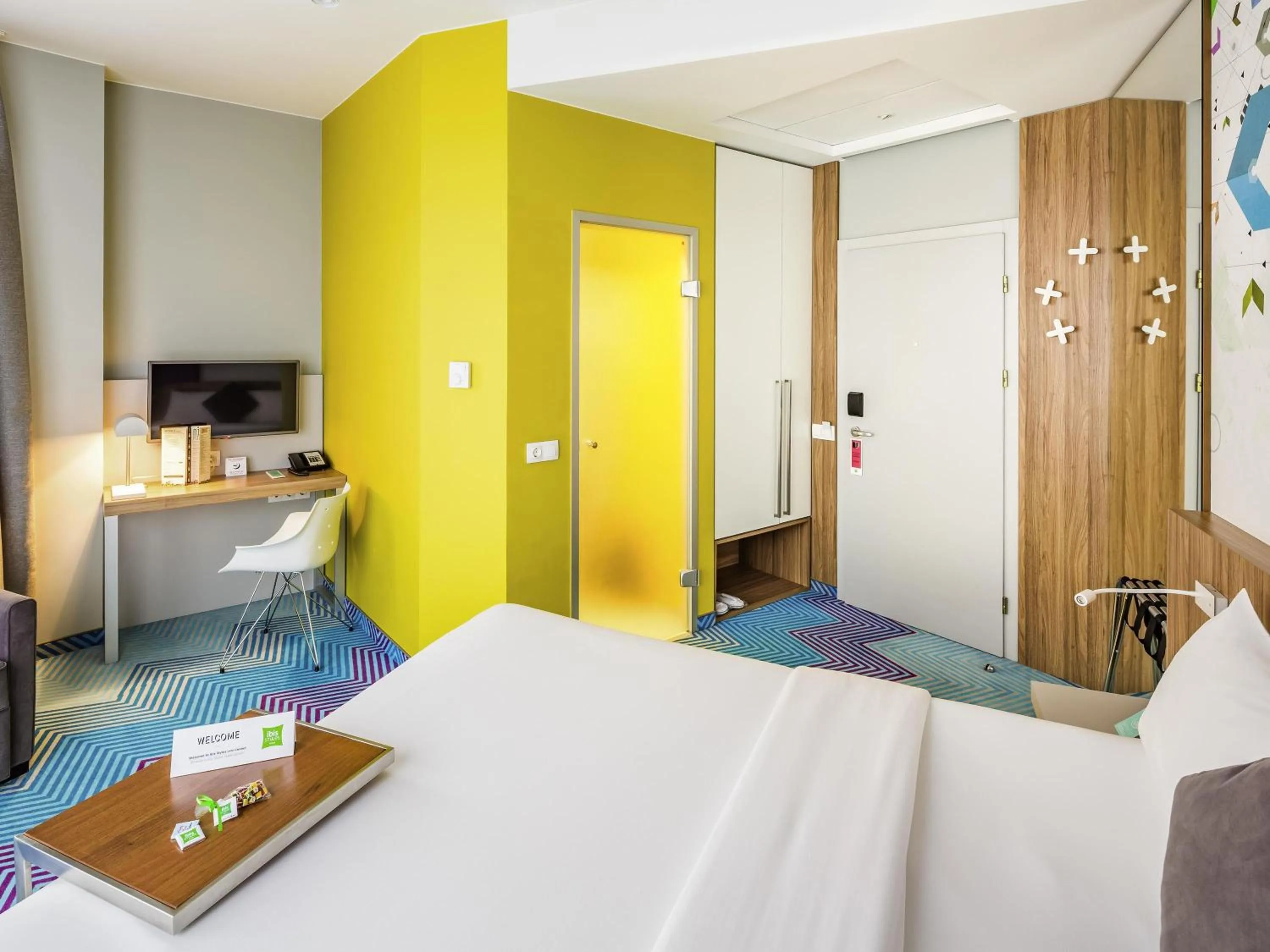 Bedroom, Bed in Ibis Styles Lviv Center