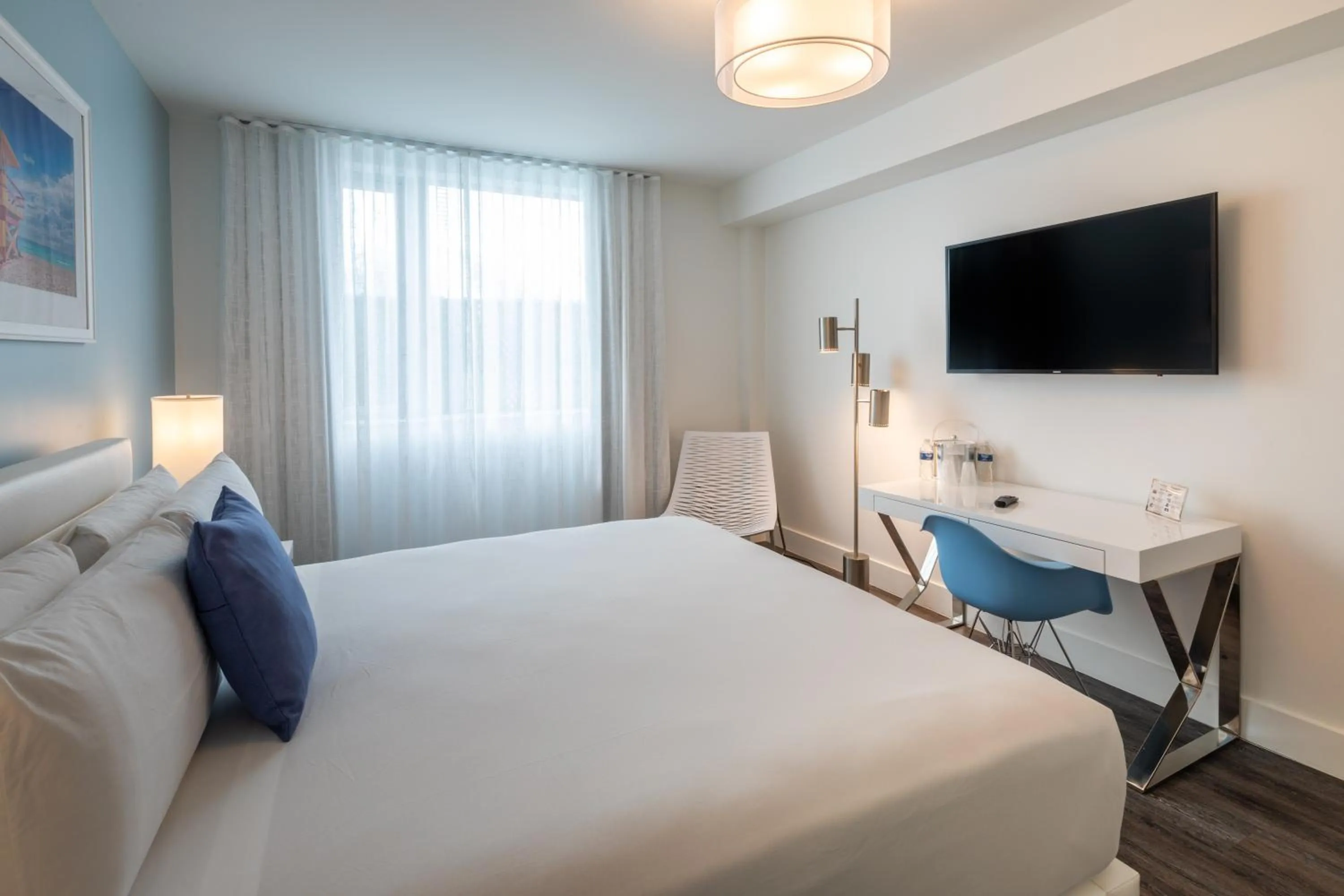 Bed in President Hotel Villa