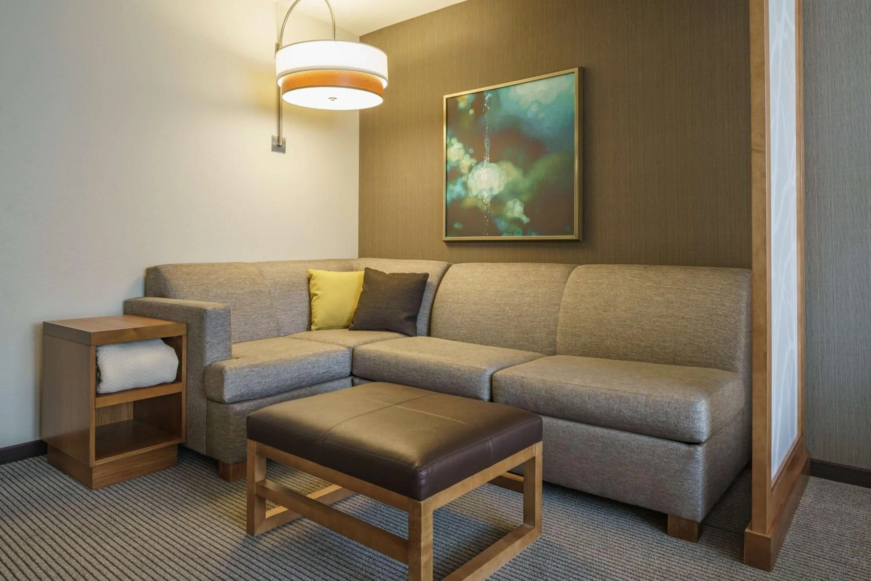 Bedroom in Hyatt Place Houston Galleria